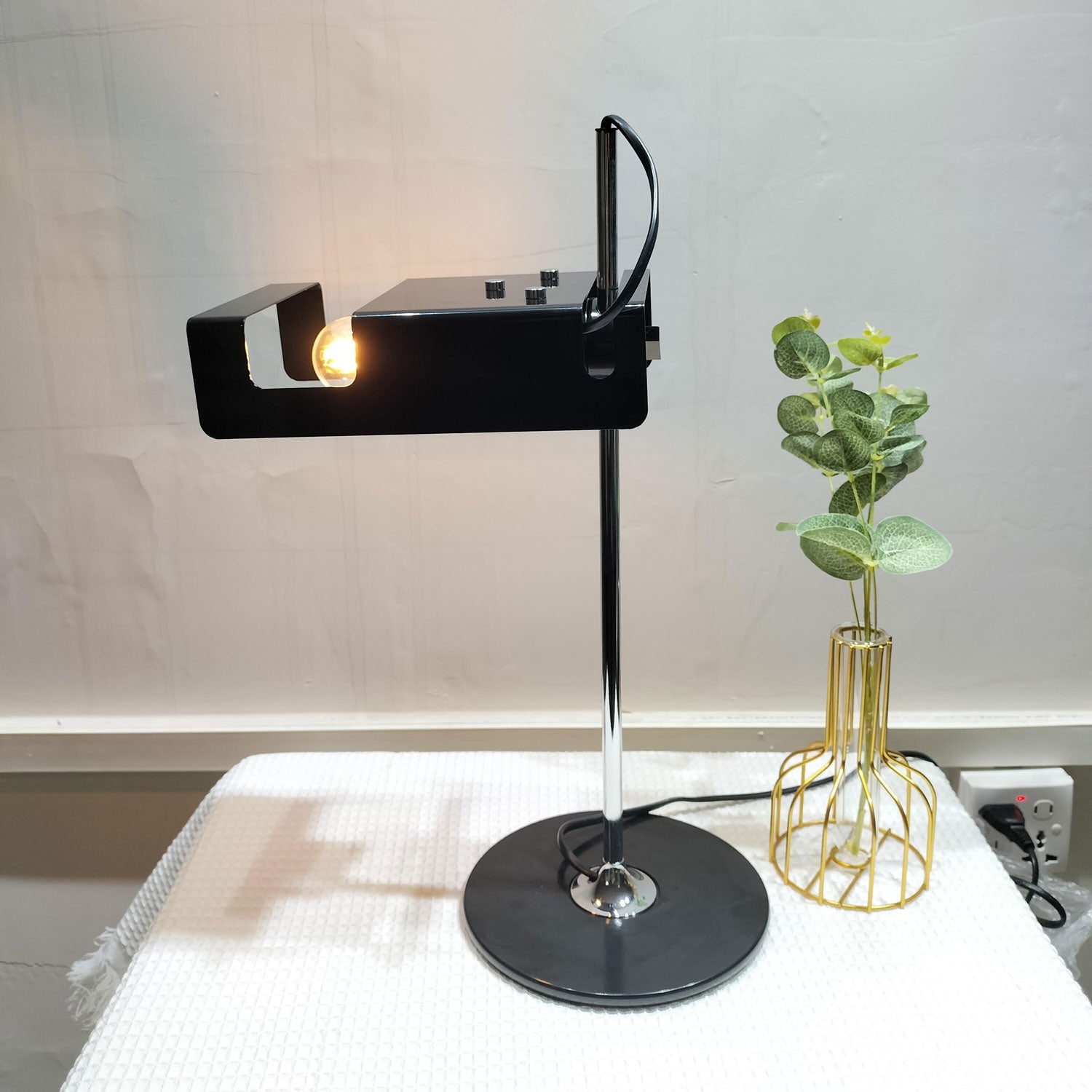 Spider Table Lamp