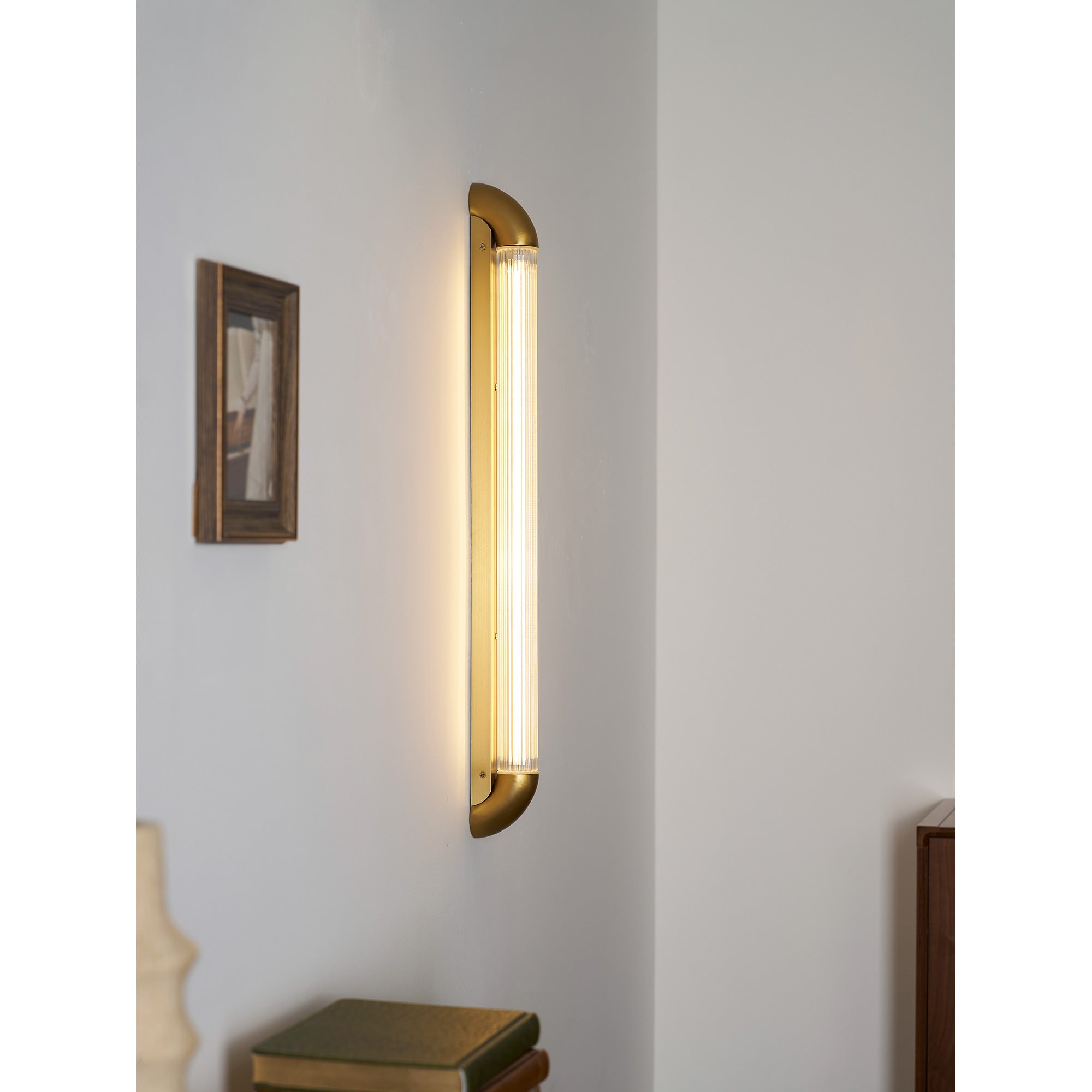 Kymi Wall Light