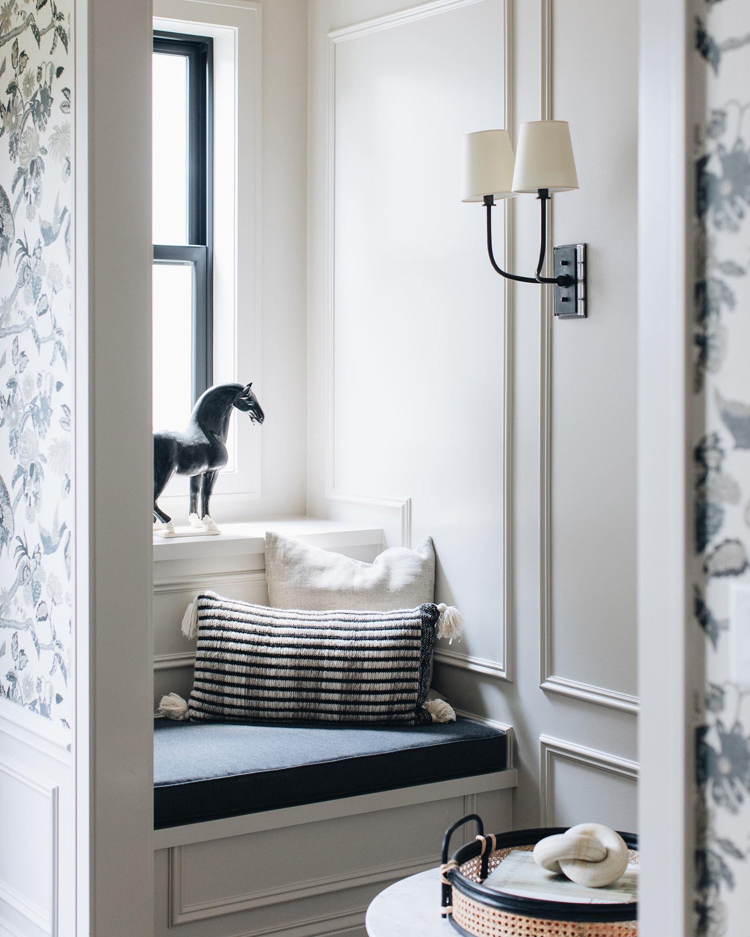 Tavernier Wall Lamp