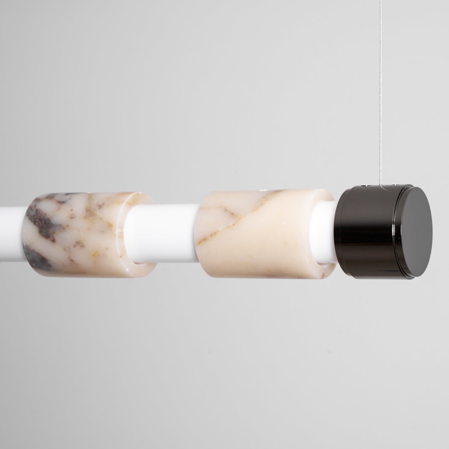 Troag Pendant Light