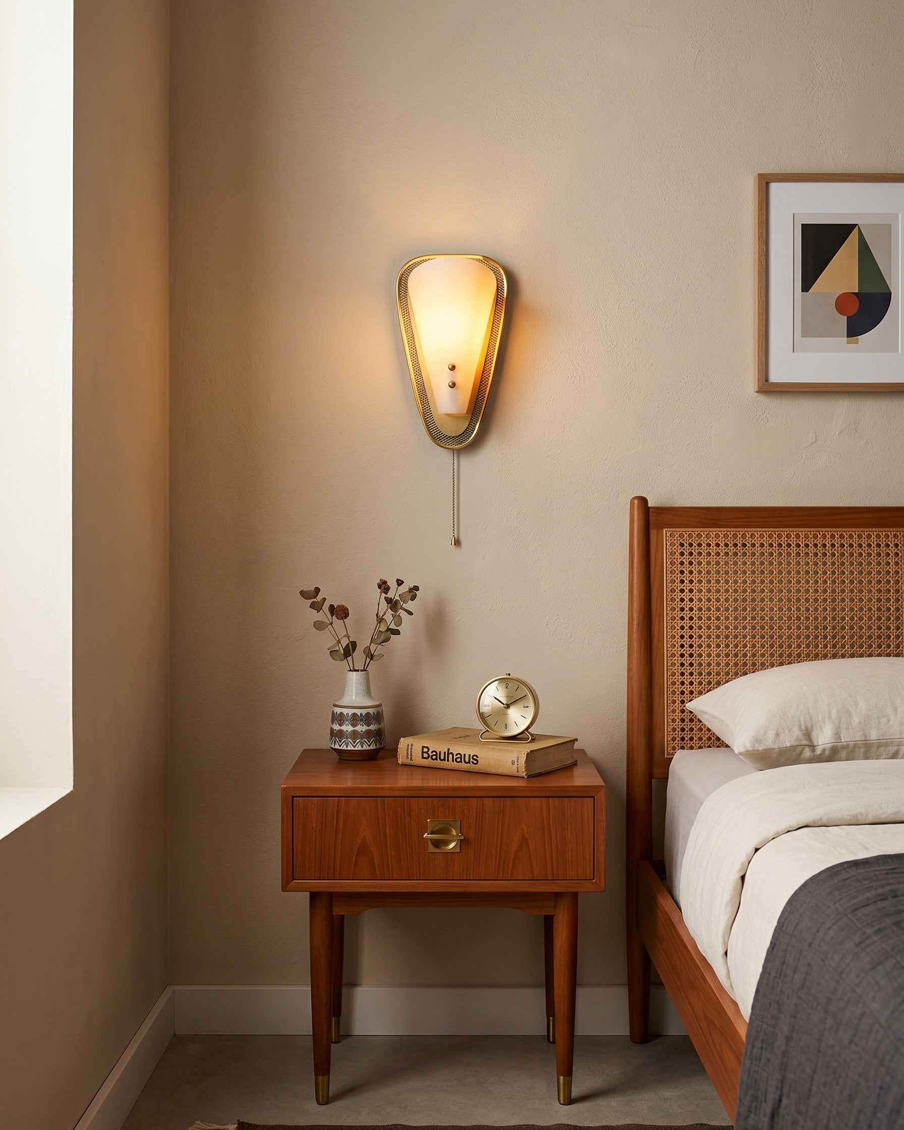 Vanguard Mid Century Wall Sconce