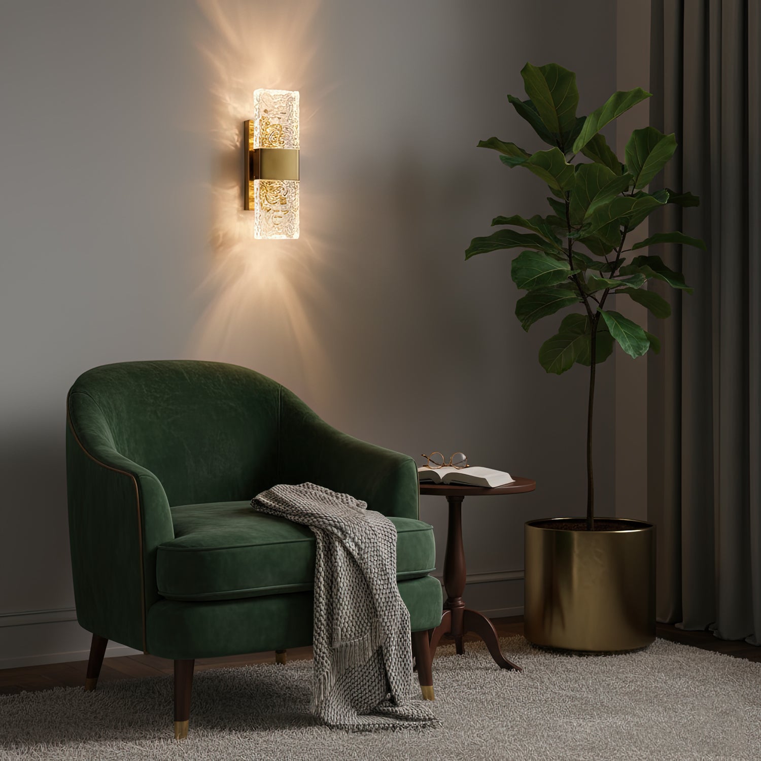 Vega Wall Lamp