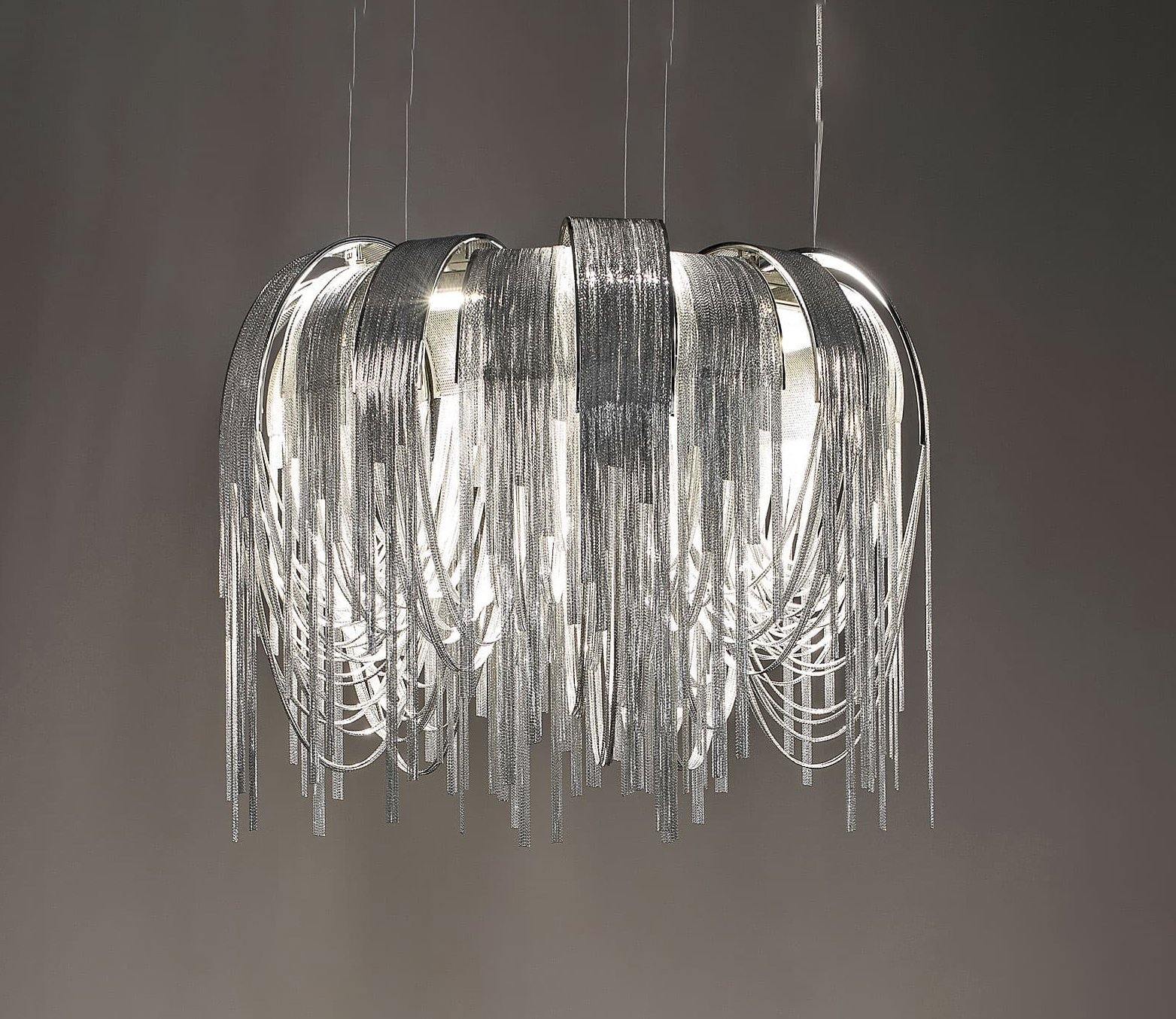 Volver Chandelier