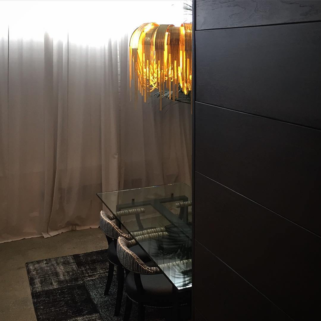 Volver Chandelier