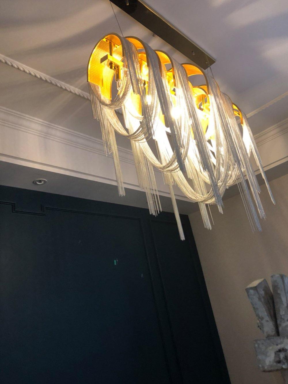 Volver Chandelier