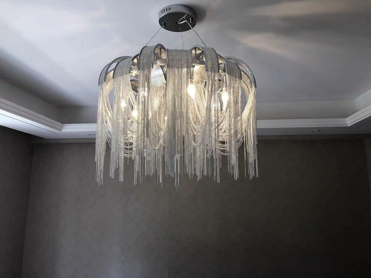 Volver Chandelier