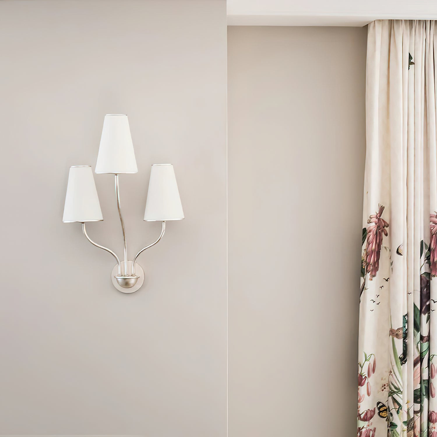 Wenlin Wall Lamp