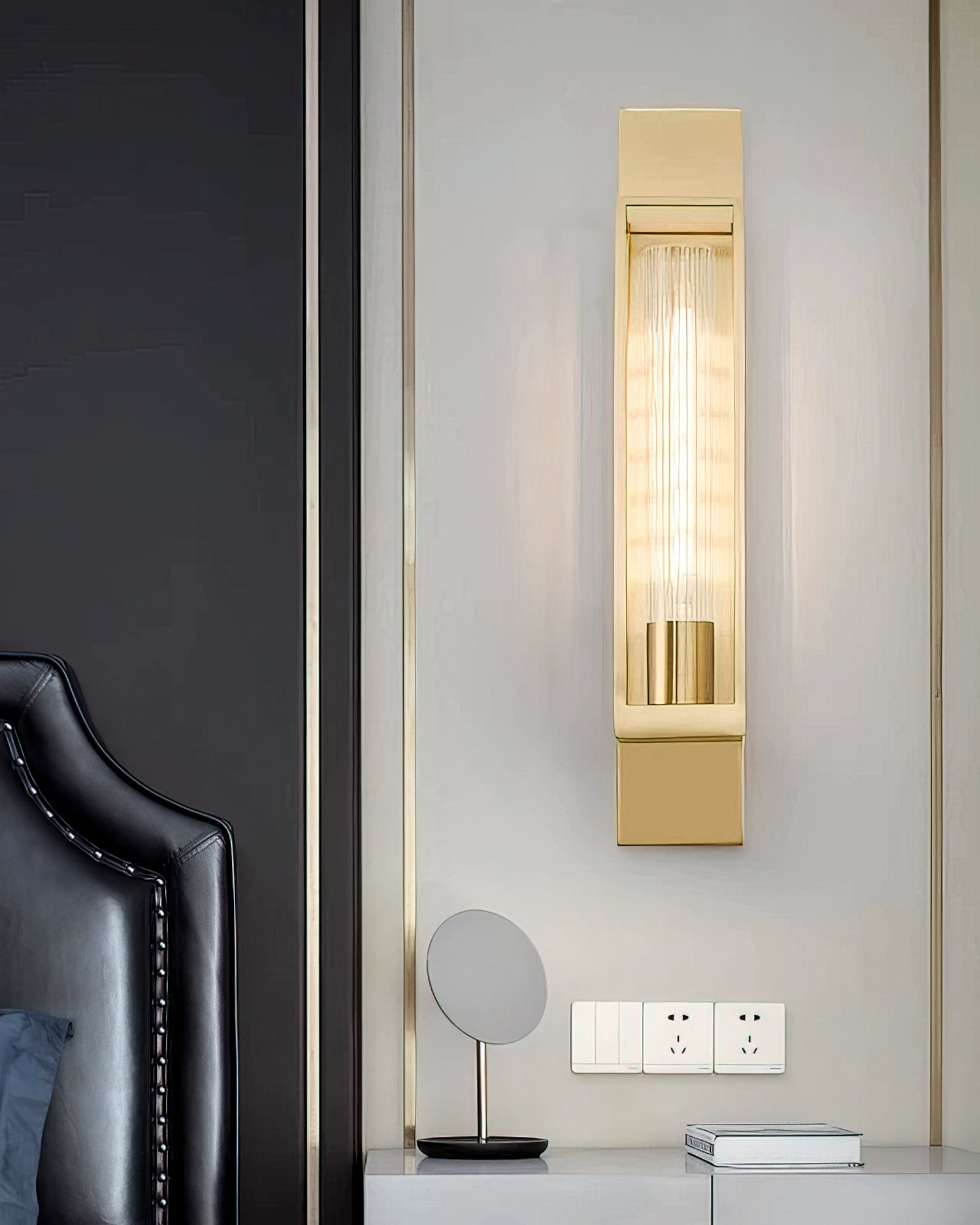 Willmar Wall Light