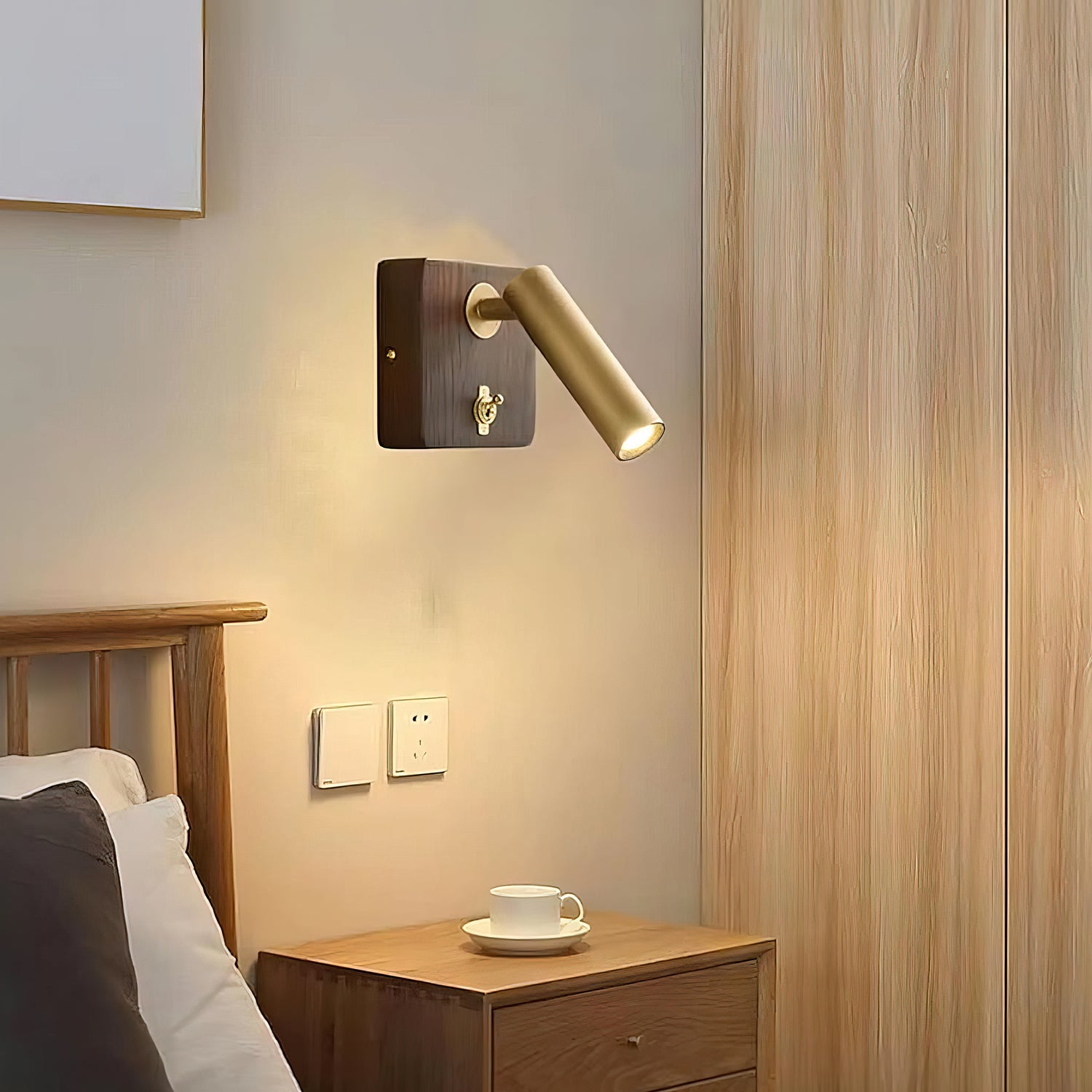 Wilsonart Wall Lamp