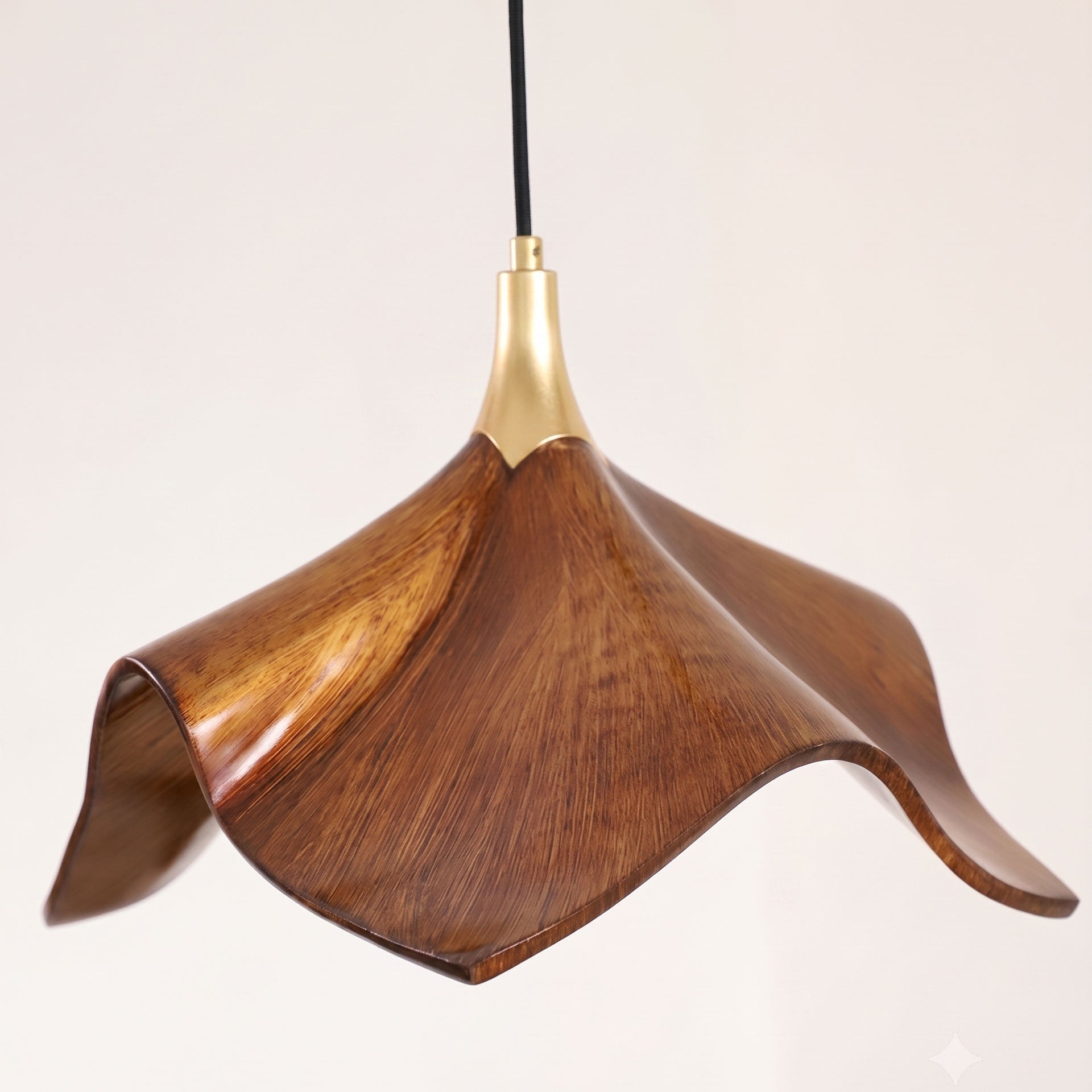 Arlo Resin Wave Pendant Light