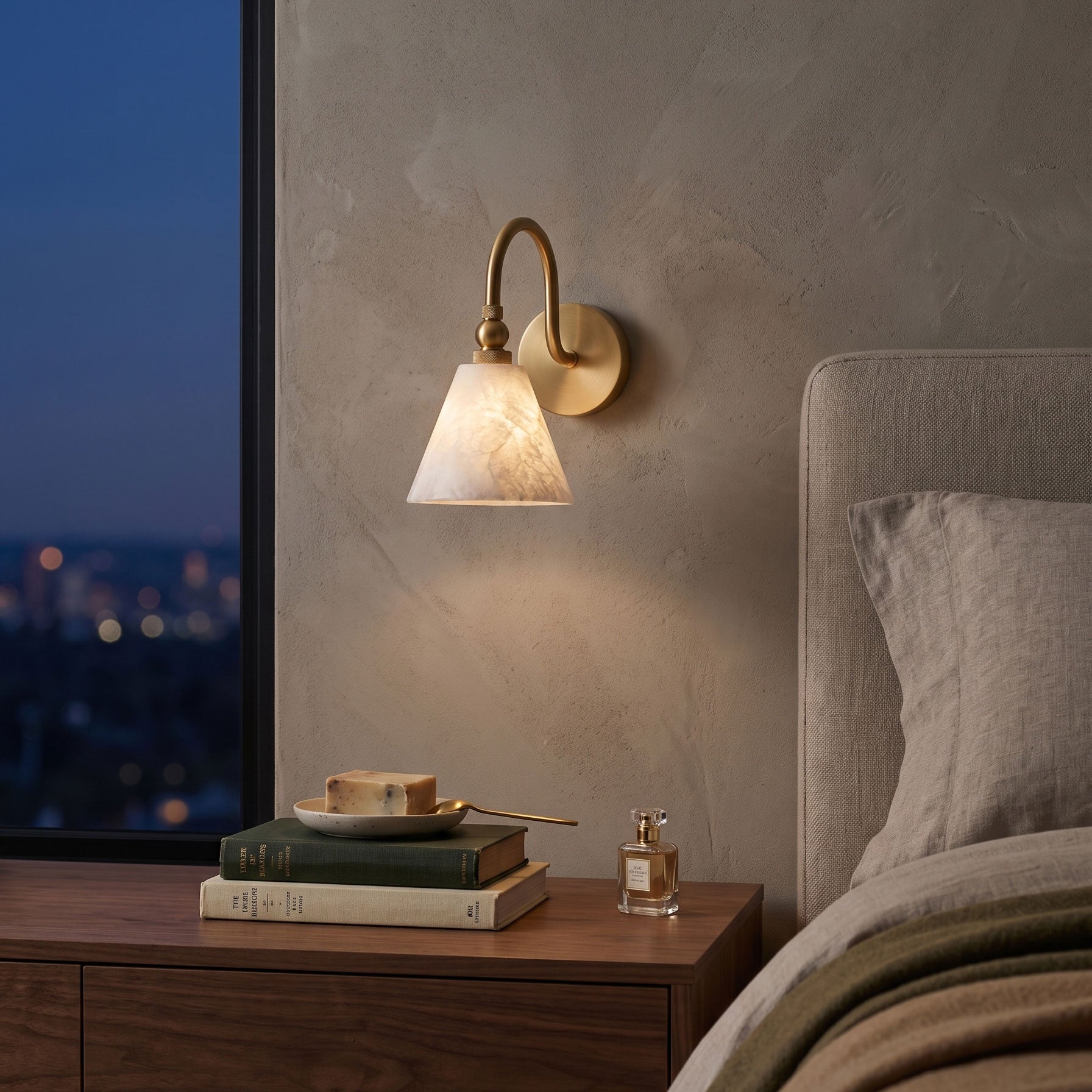 Beryl Gooseneck Wall Sconce