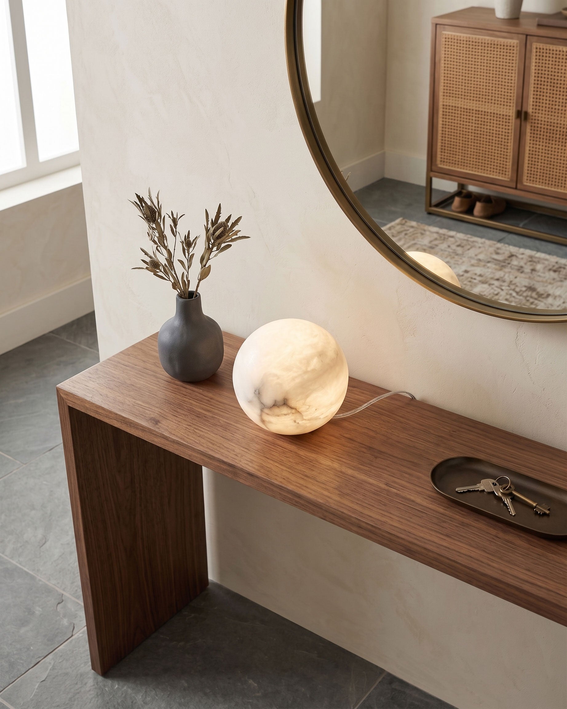 Darrow Glowing Table Lamp