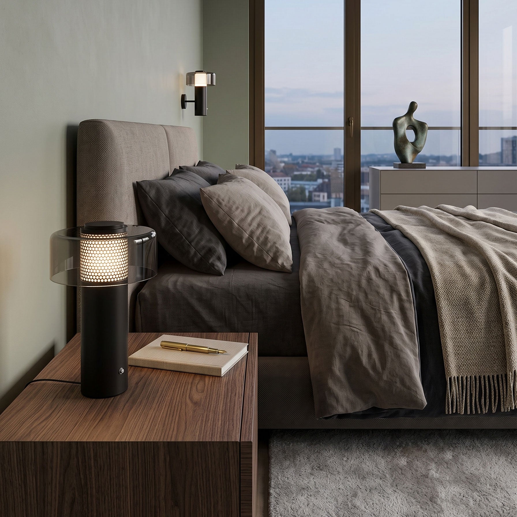Dashiell Portable Table Lamp (built-in battery)