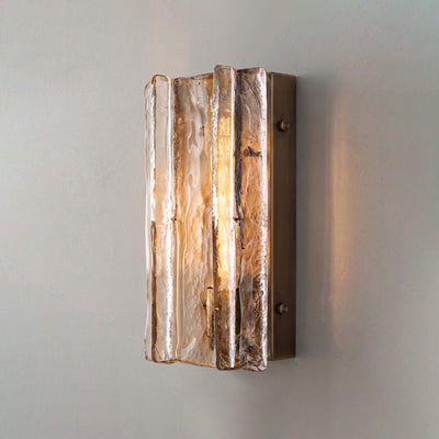 1 head ∅ 8.3″ x W 6.3″ x H 14.7″