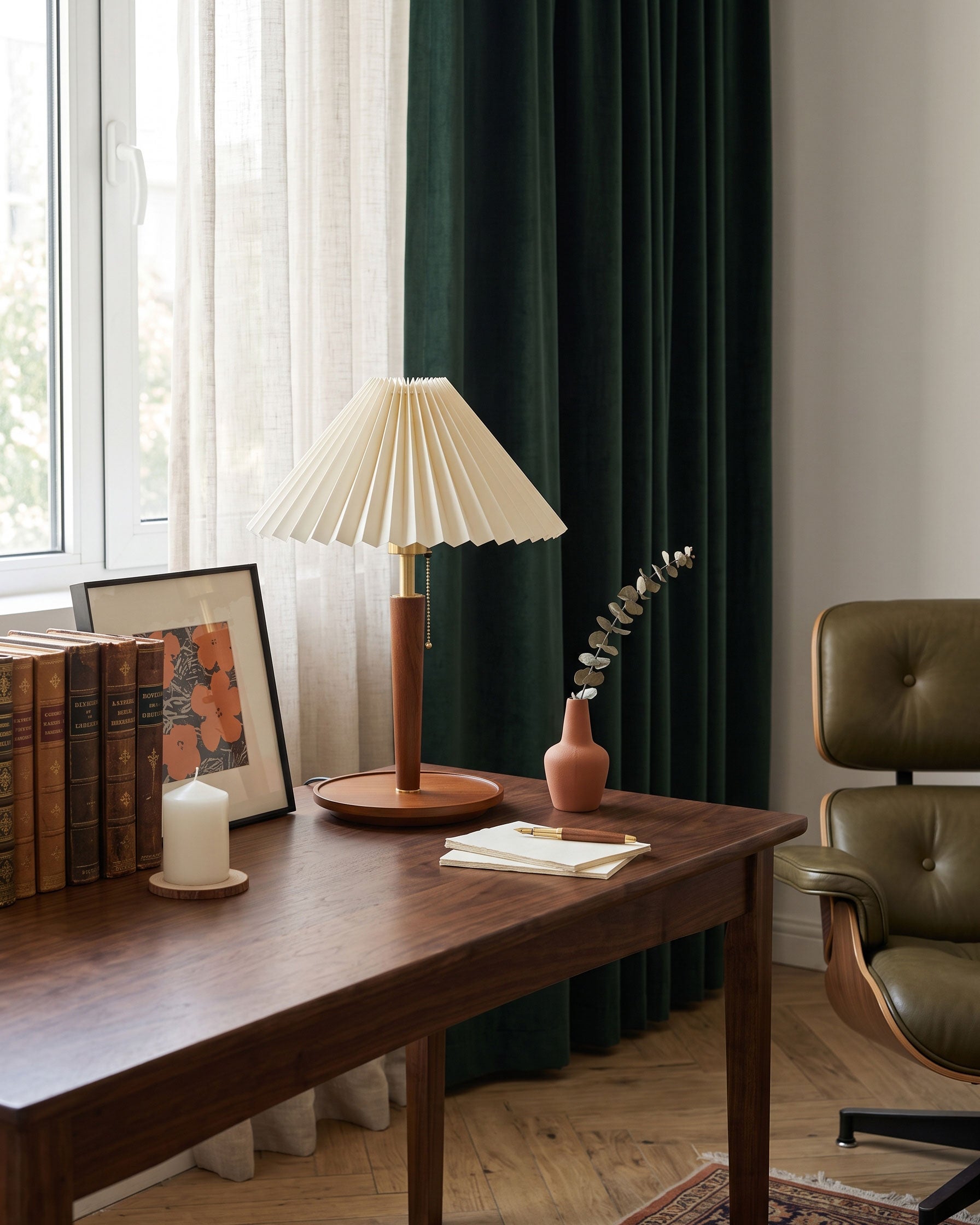 Elden Pleated Table Lamp