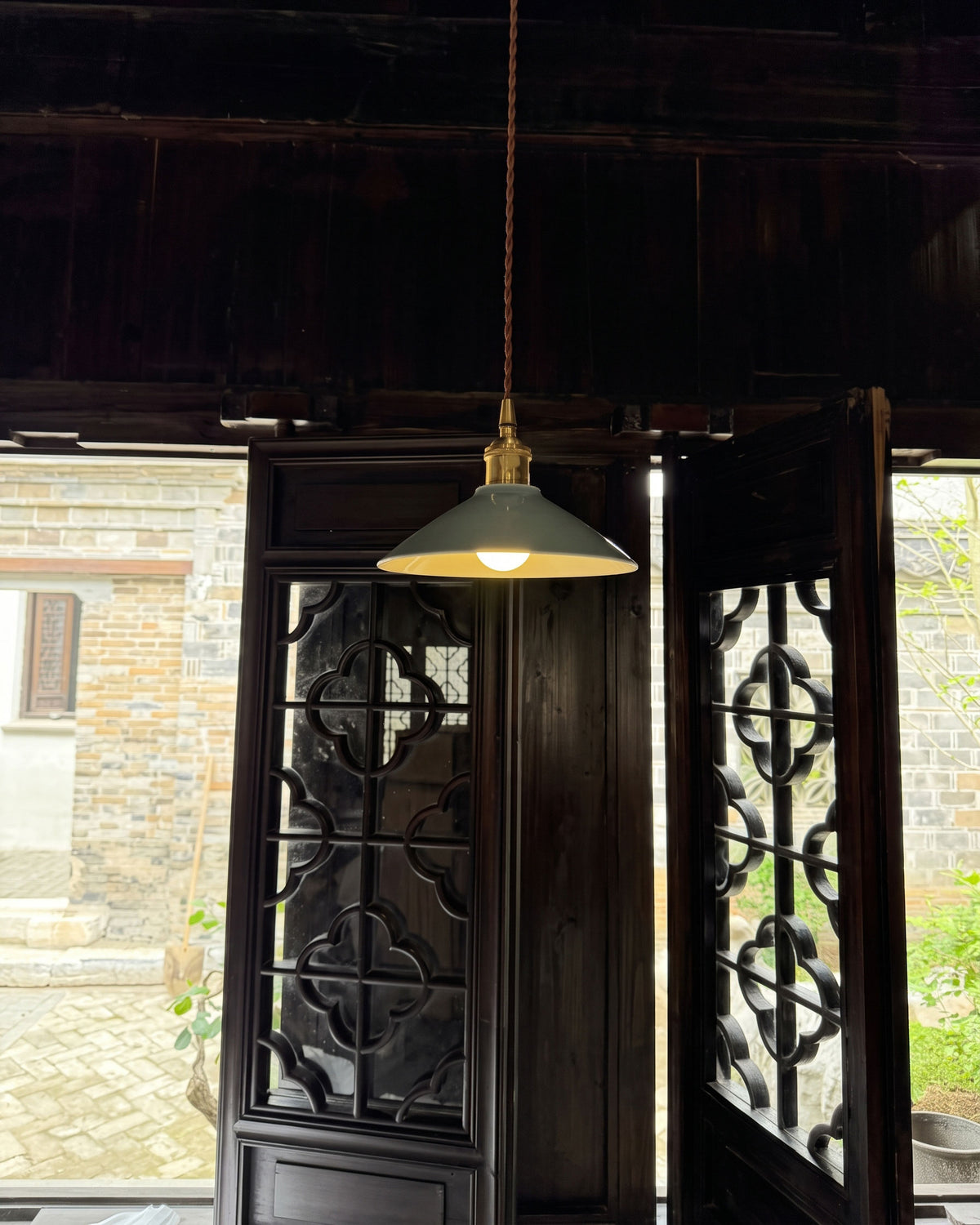 Emmeline Ceramic Cone Pendant Light – detail 5