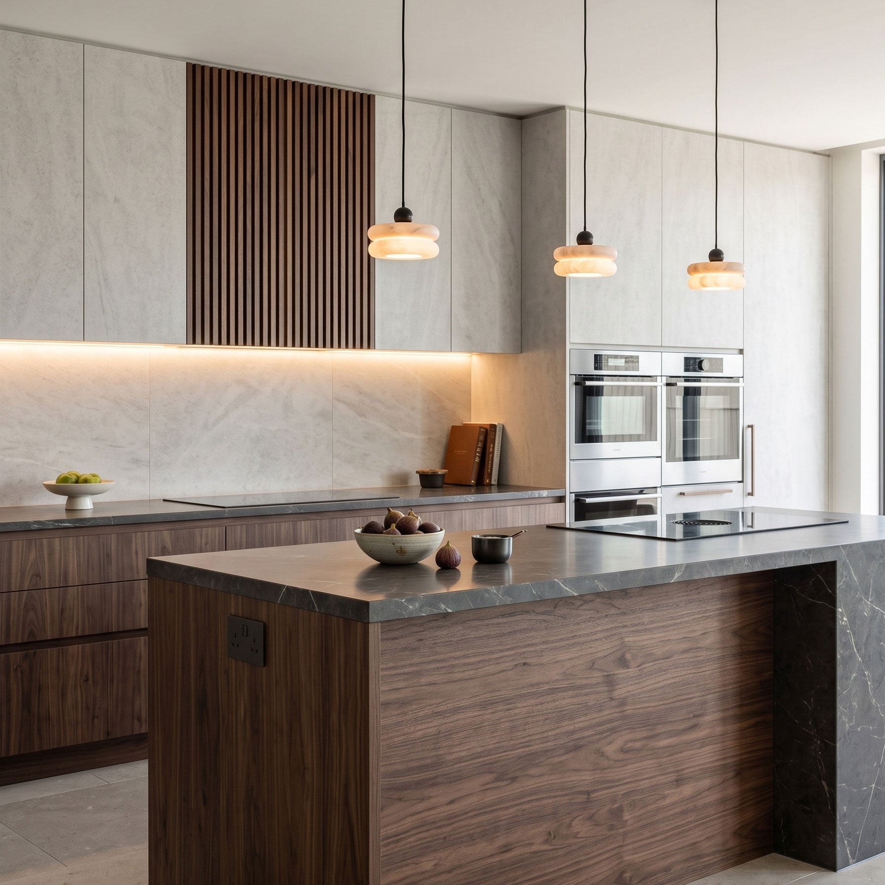 Evren Alabaster Pendant Light