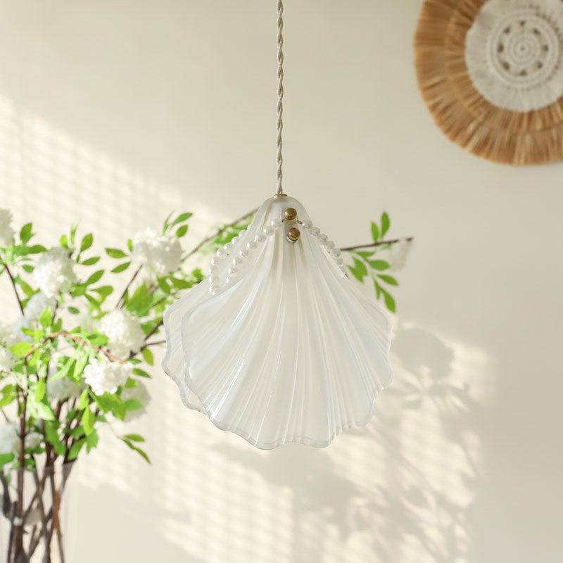 Faye Ribbed Shell Pendant Light