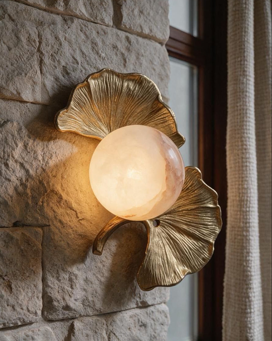 Aplique de pared de alabastro Halcyon Ginkgo