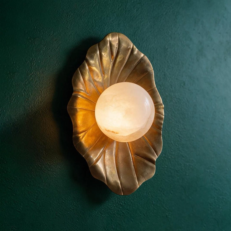 Aplique de pared de alabastro Halcyon Ginkgo