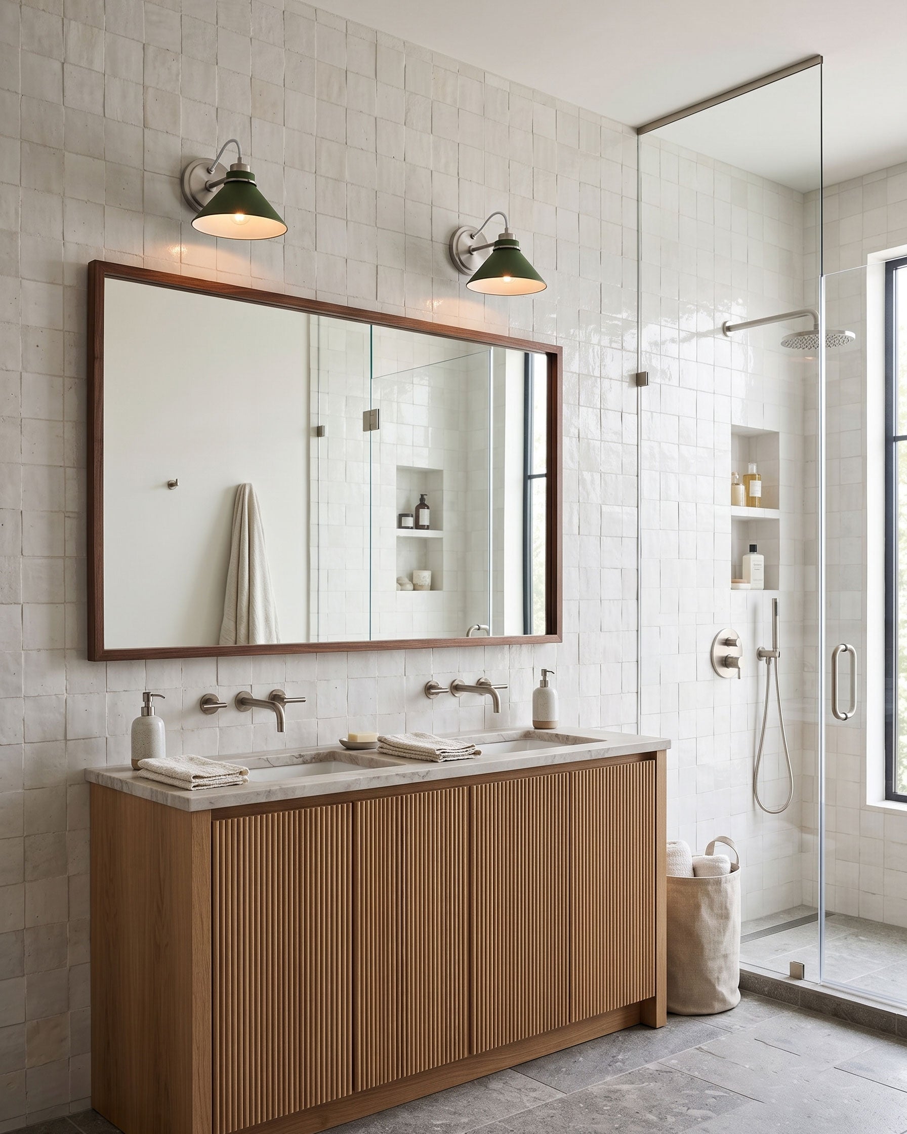 Hoyt Wall Sconce