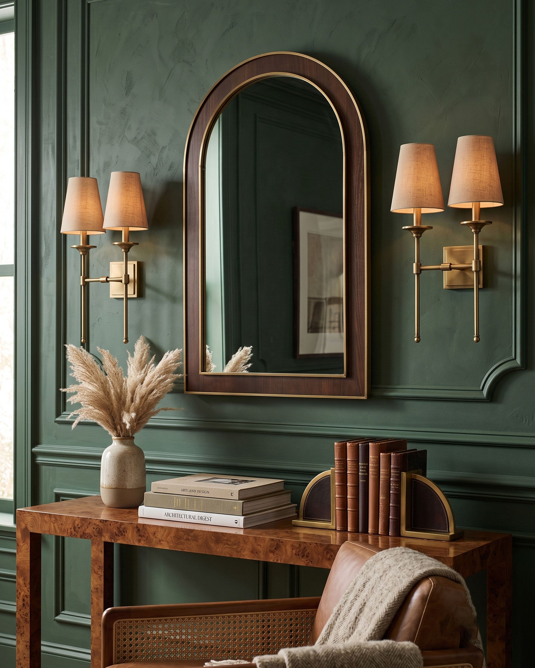 Ida Classic Fabric Wall Sconce