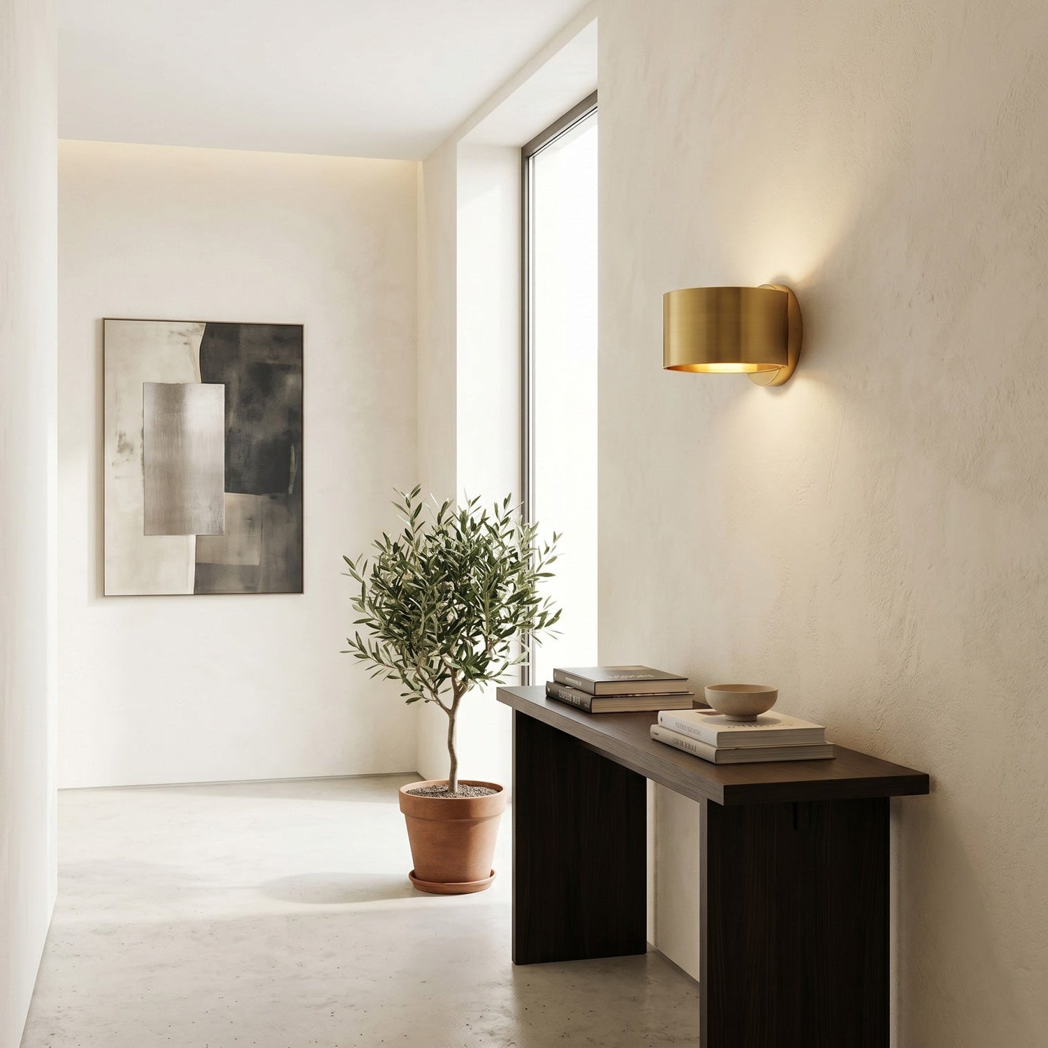 Kael Curved Wall Sconce