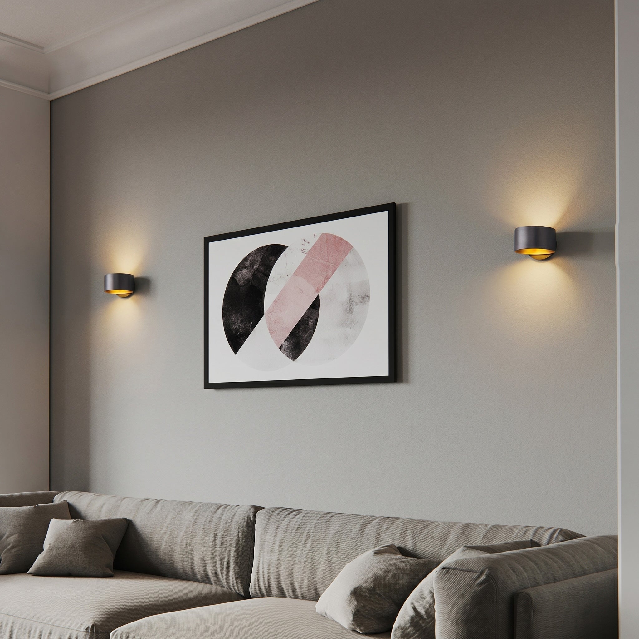 Kael Curved Wall Sconce
