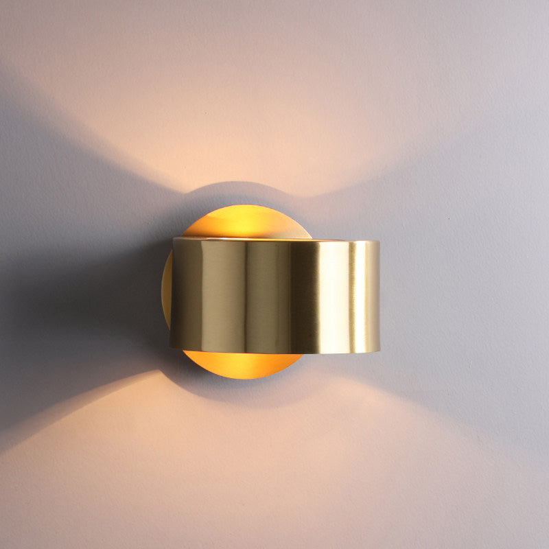 Kael Curved Wall Sconce