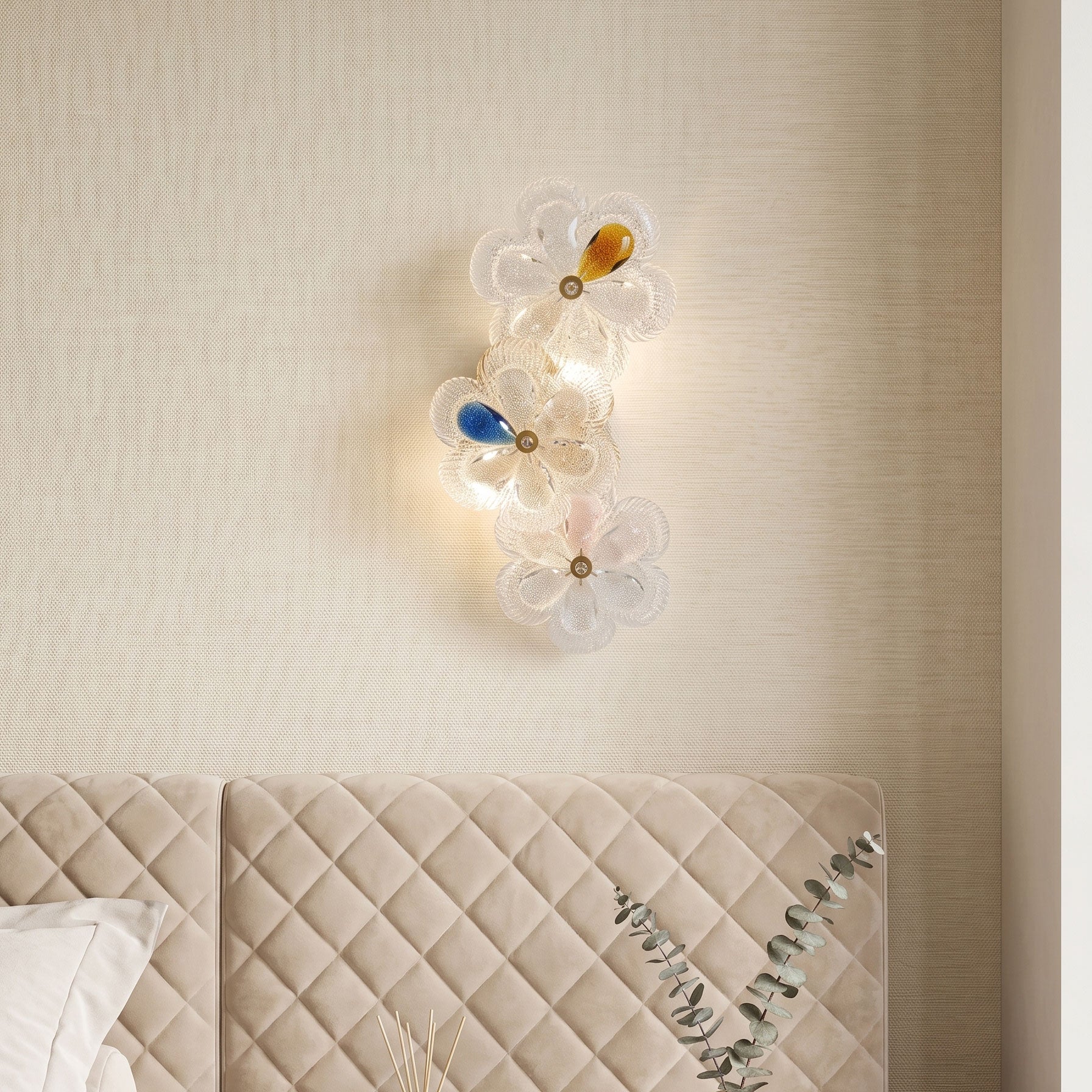 Rayonshine Lennox Floral Wall Sconce — Detail View 3