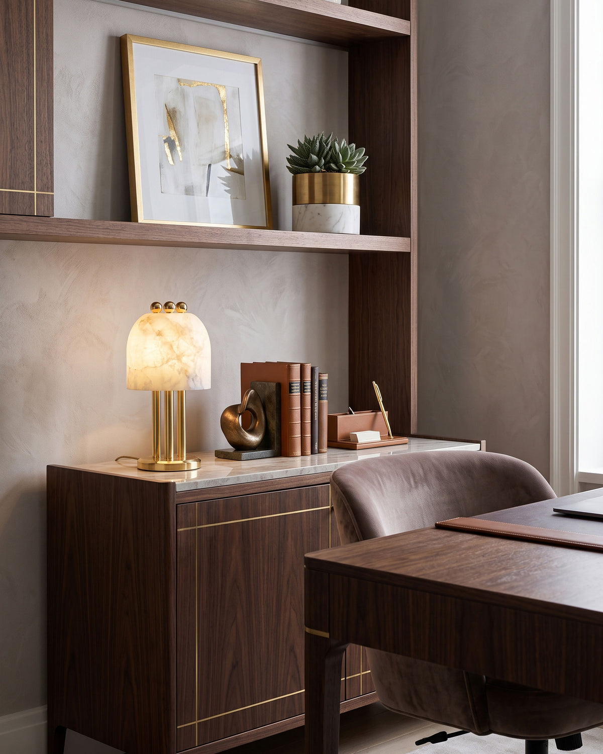 Leopold Sculptural Alabaster Table Lamp