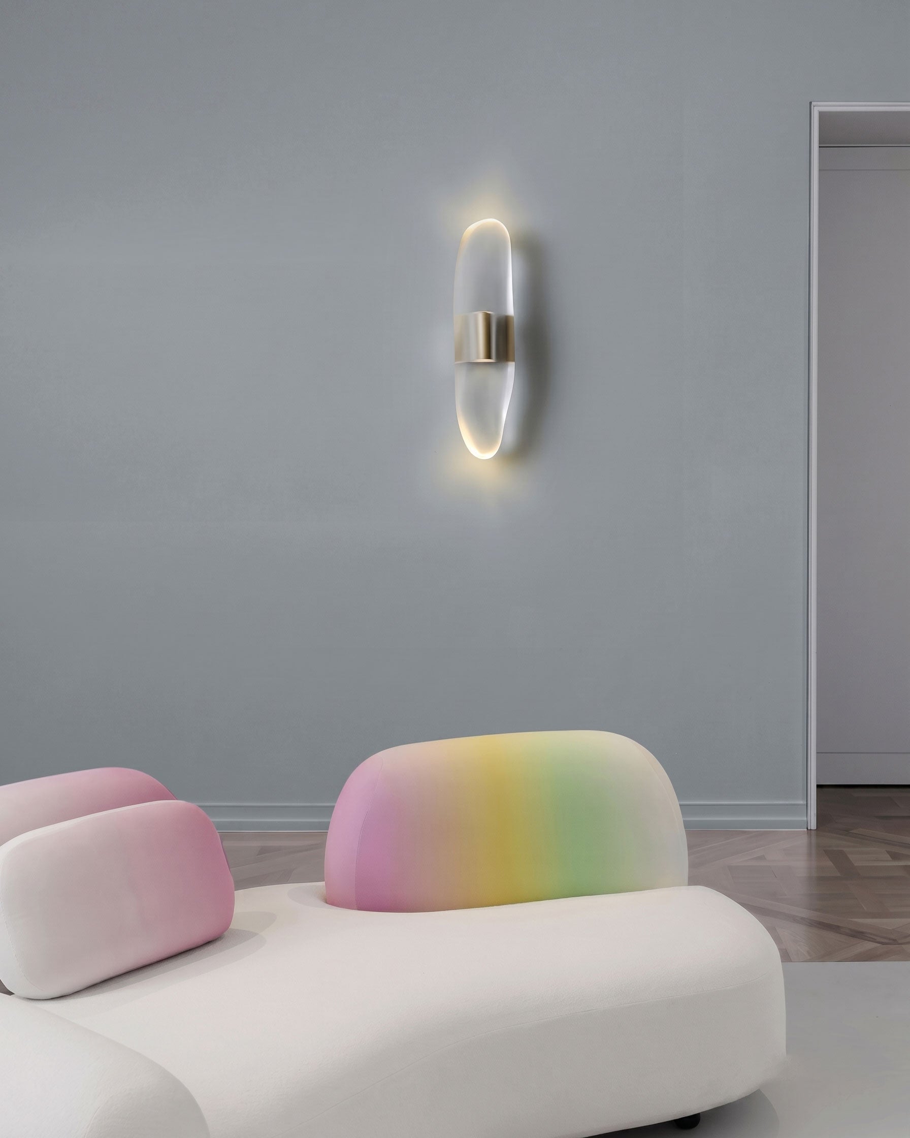 Rayonshine Lowen Resin Wall Sconce — Detail View 15