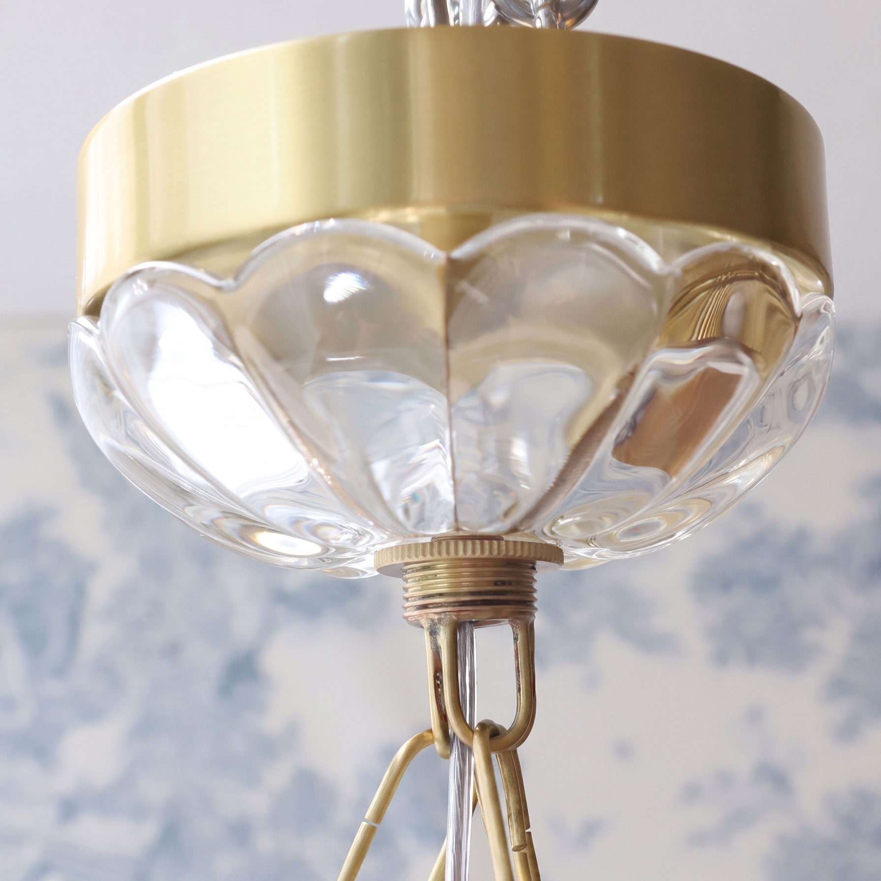 Lucian Ribbed Chandelier