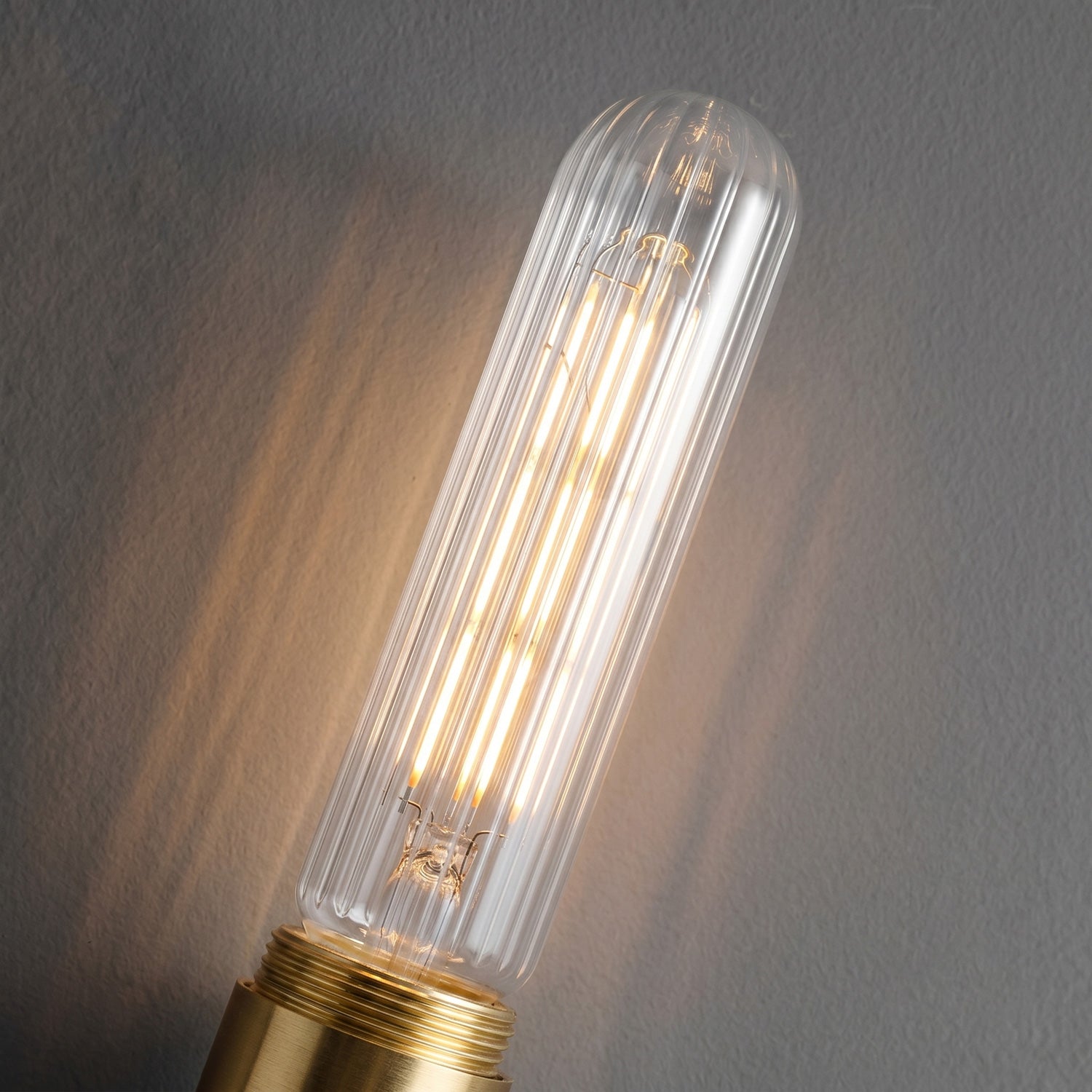 Lysander Mid-Century Wall Sconce