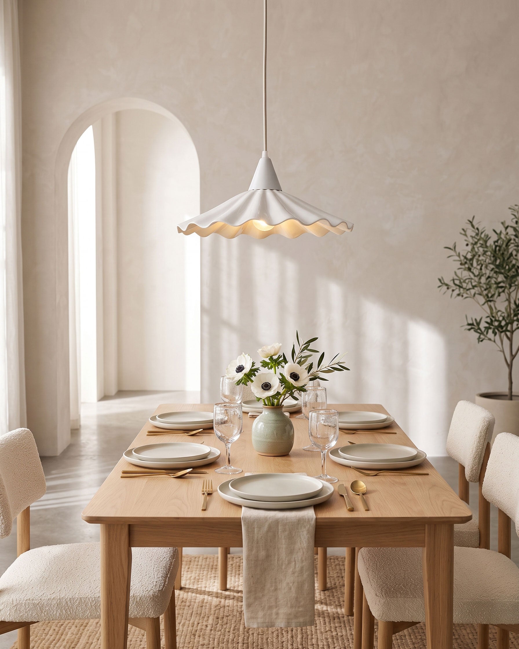 Maren Scalloped Pendant Light