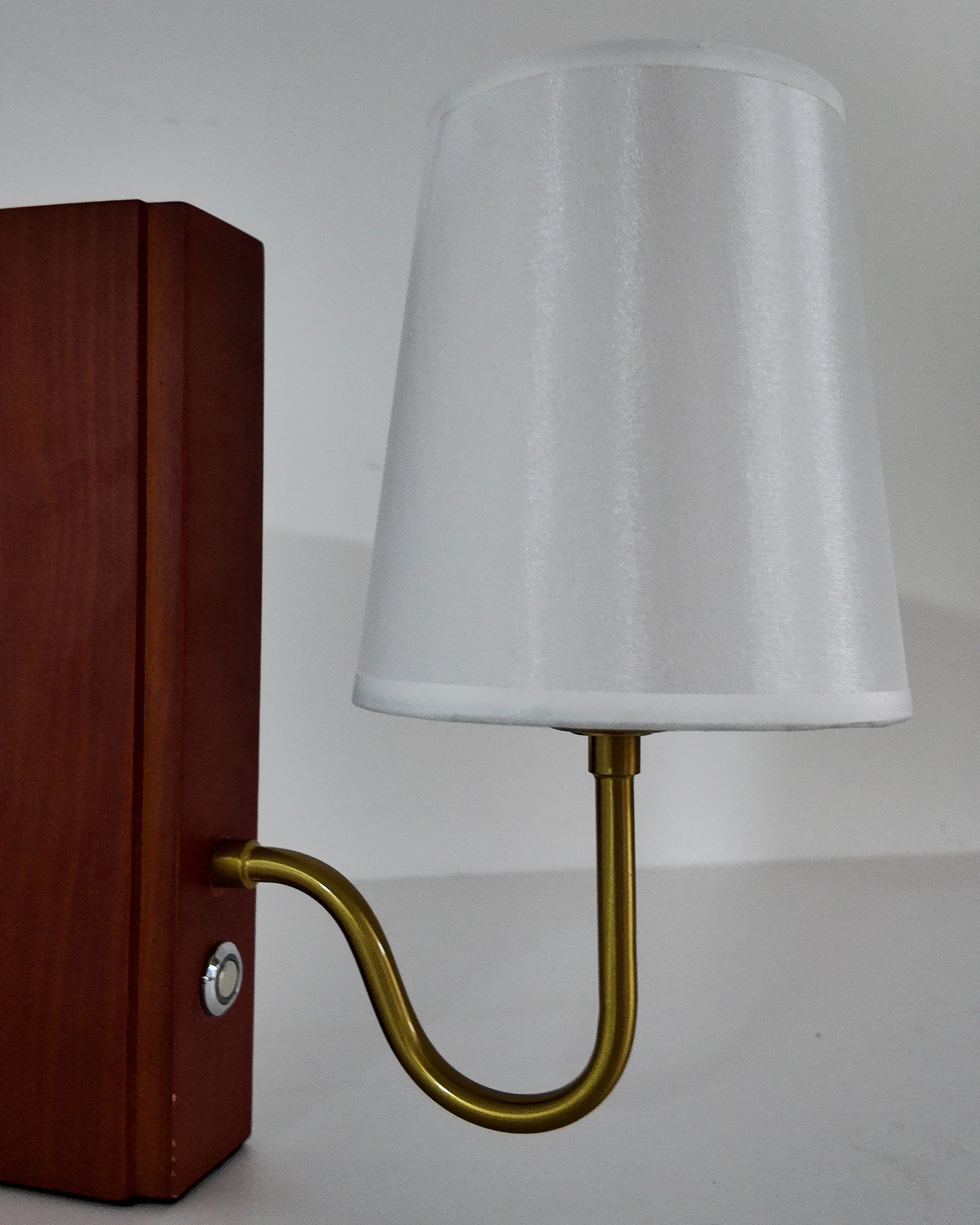 Niall Solid Wood Table Lamp