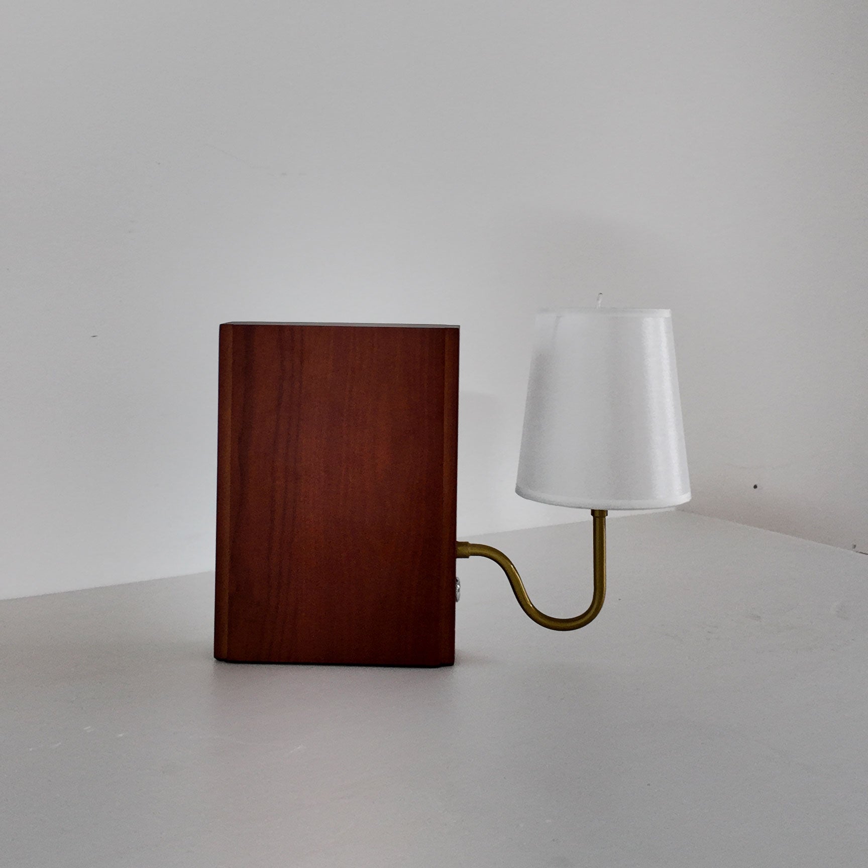 Niall Solid Wood Table Lamp
