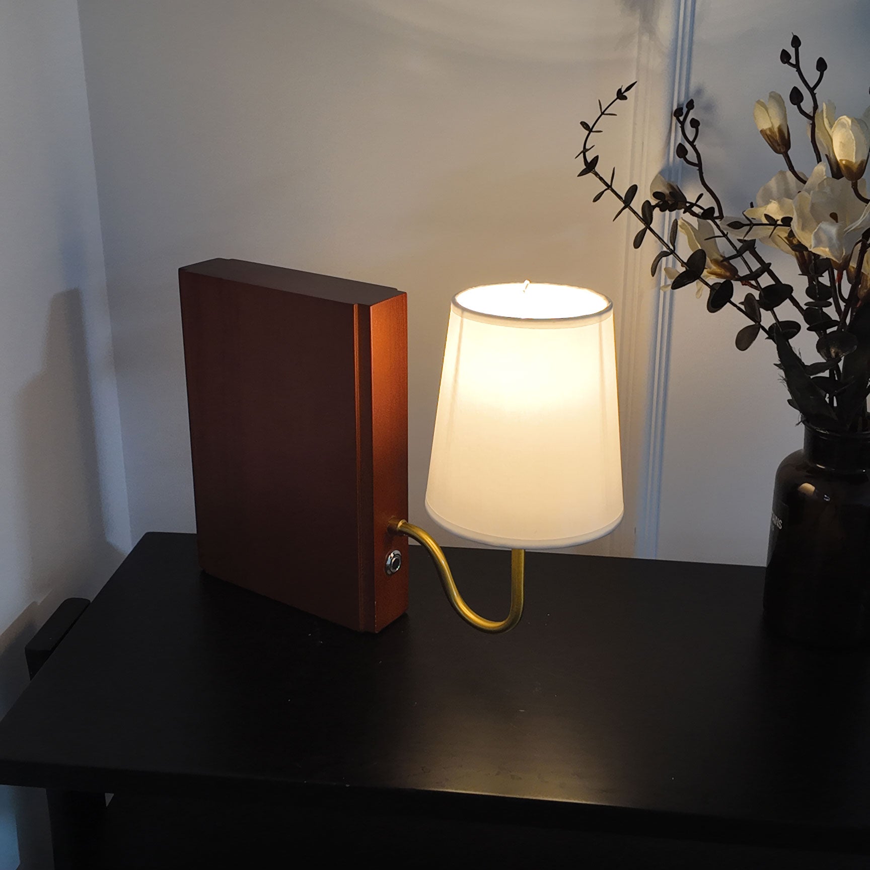 Niall Solid Wood Table Lamp