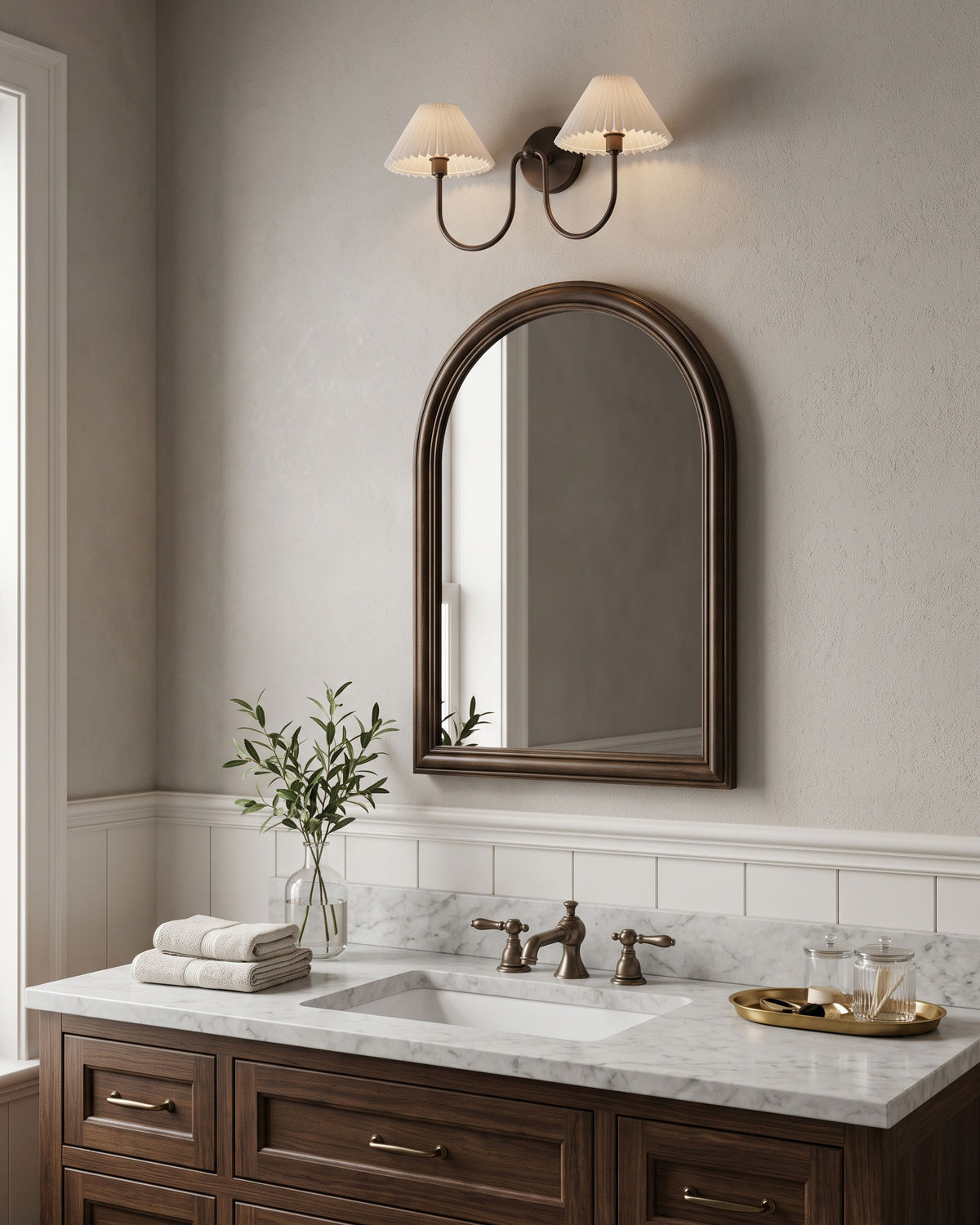 Aplique de Pared Ormsby Curved Arm