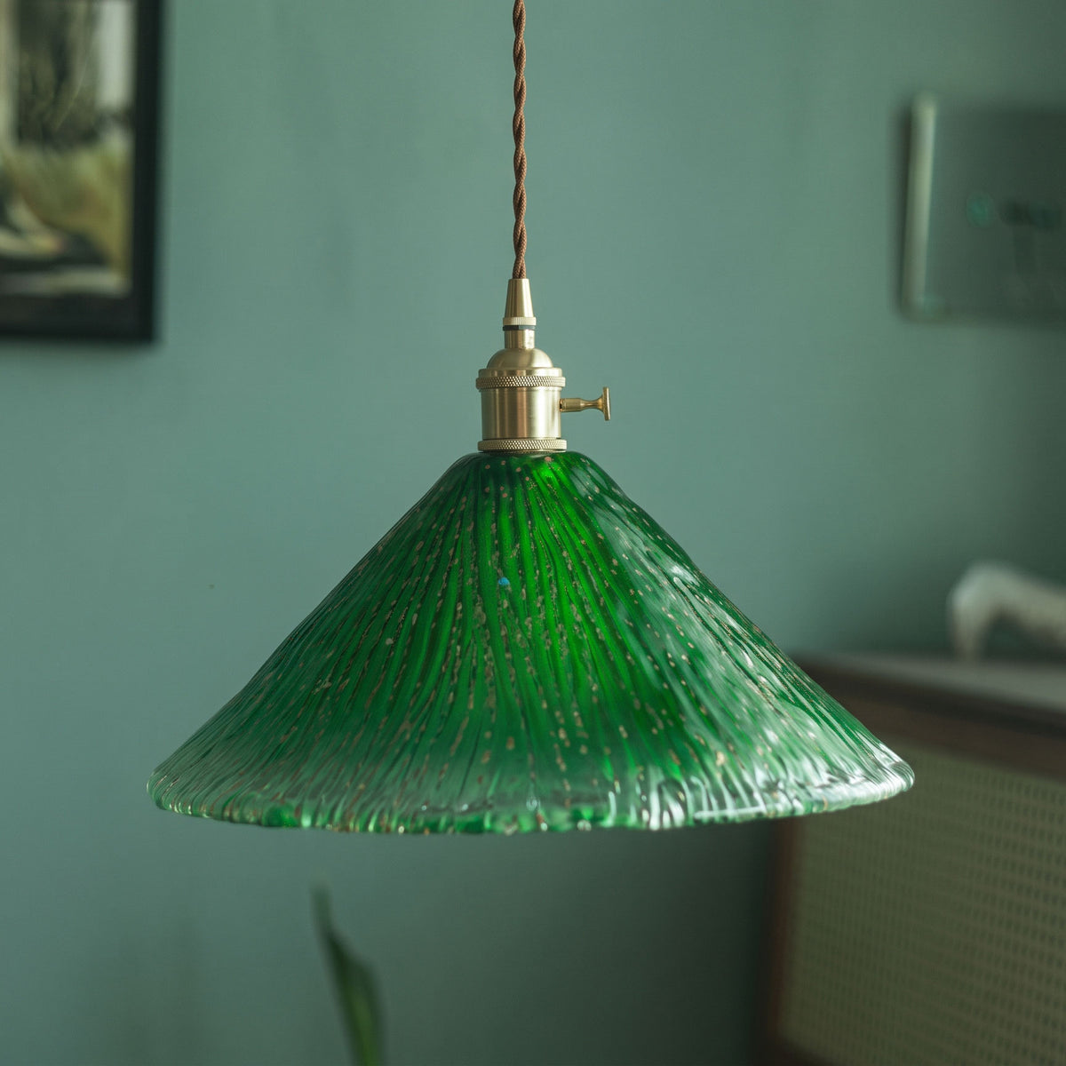 Quintin Pleated Cone Pendant Light – detail 20