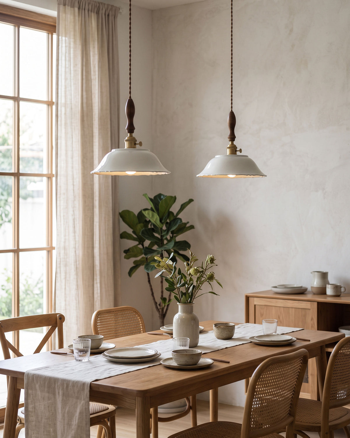 Lampada a sospensione in ceramica rigata Rhodri