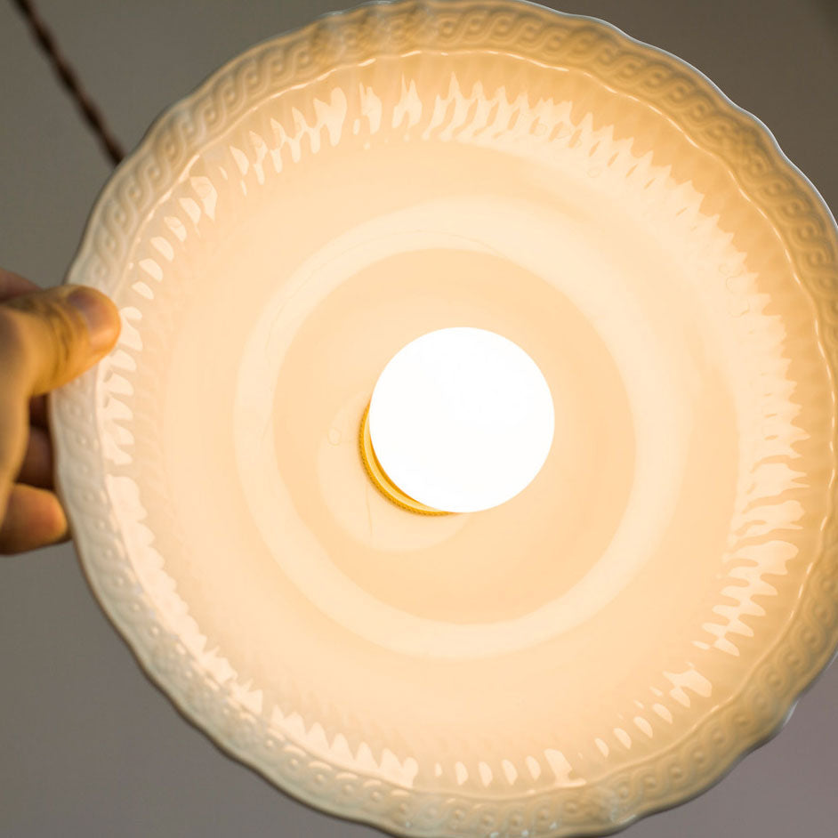 Lampada a sospensione in ceramica rigata Rhodri