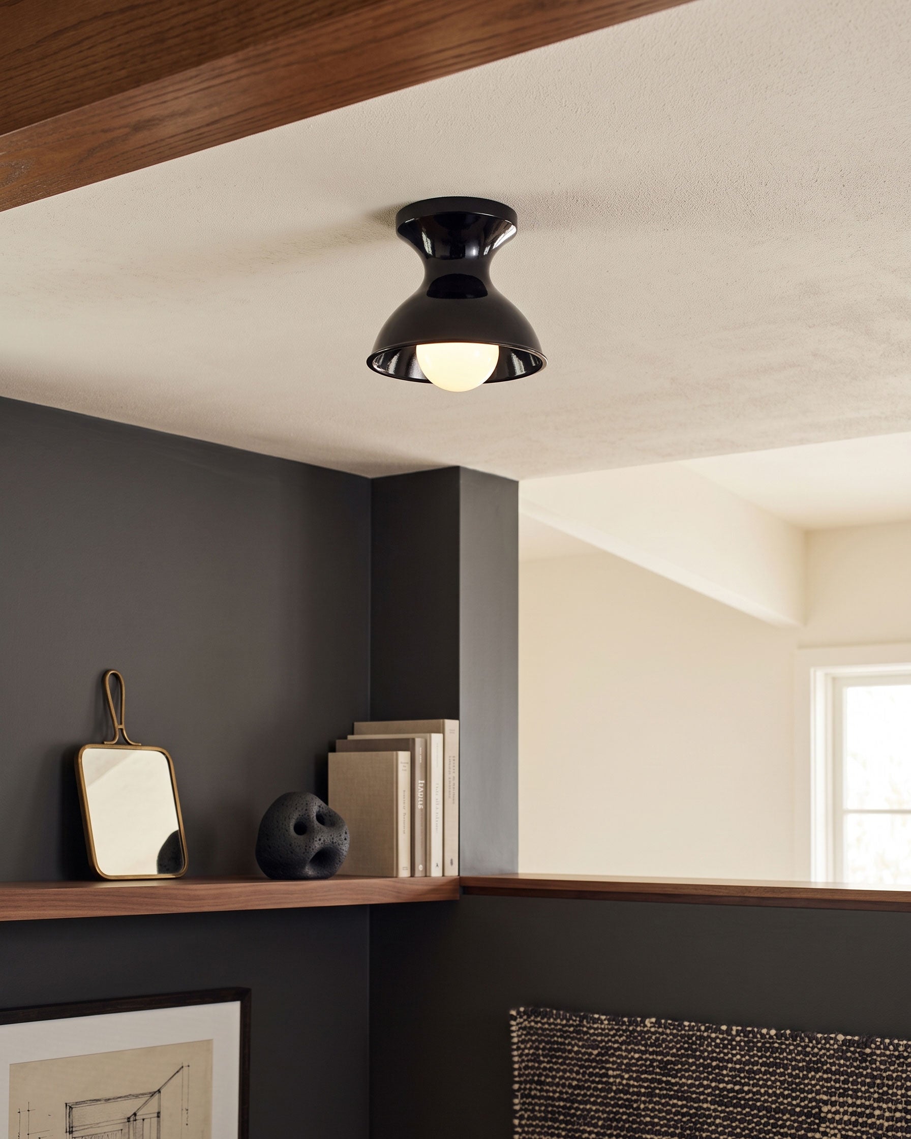 Roscoe Resin Flush Mount