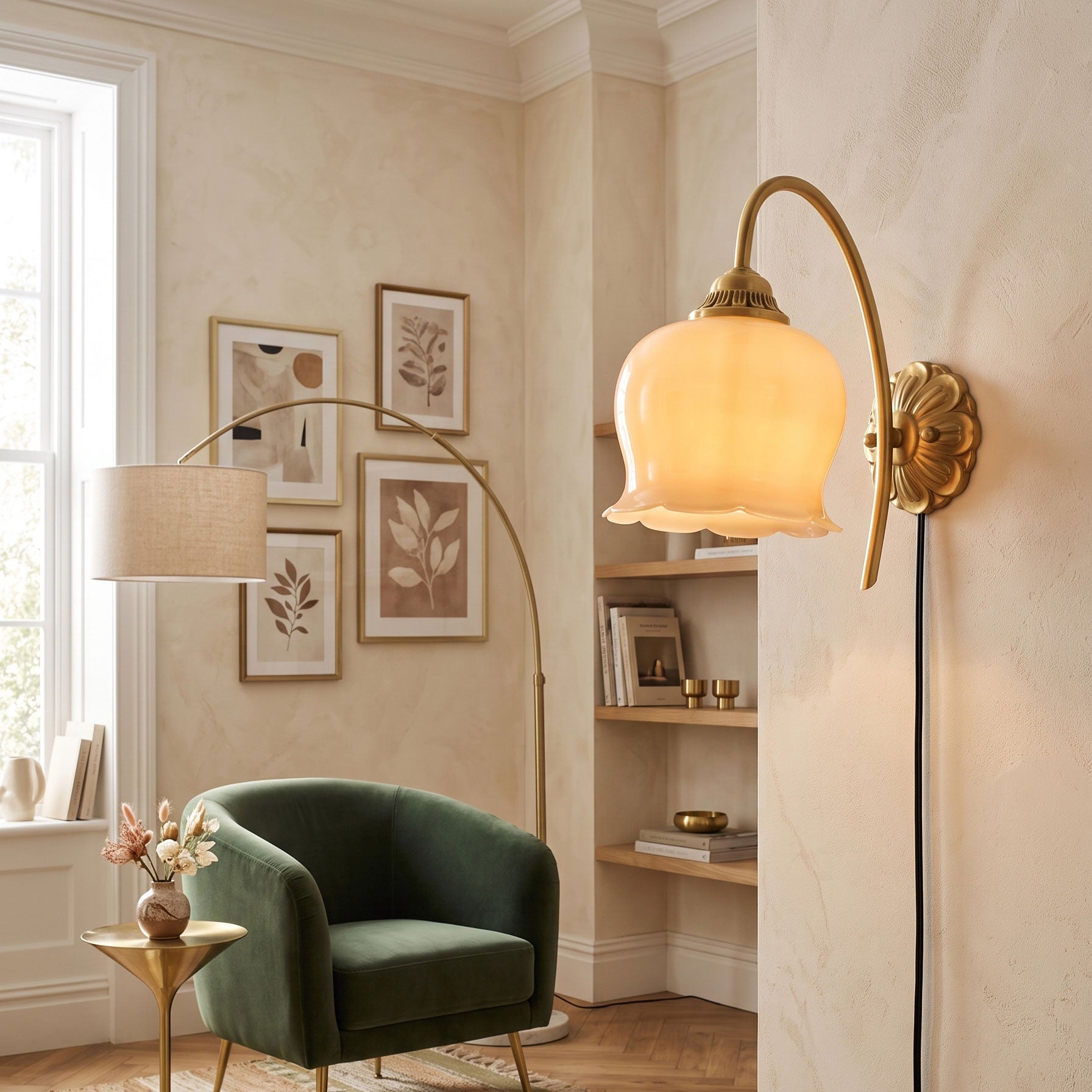 Valley Flower Plug-In Wall Sconce