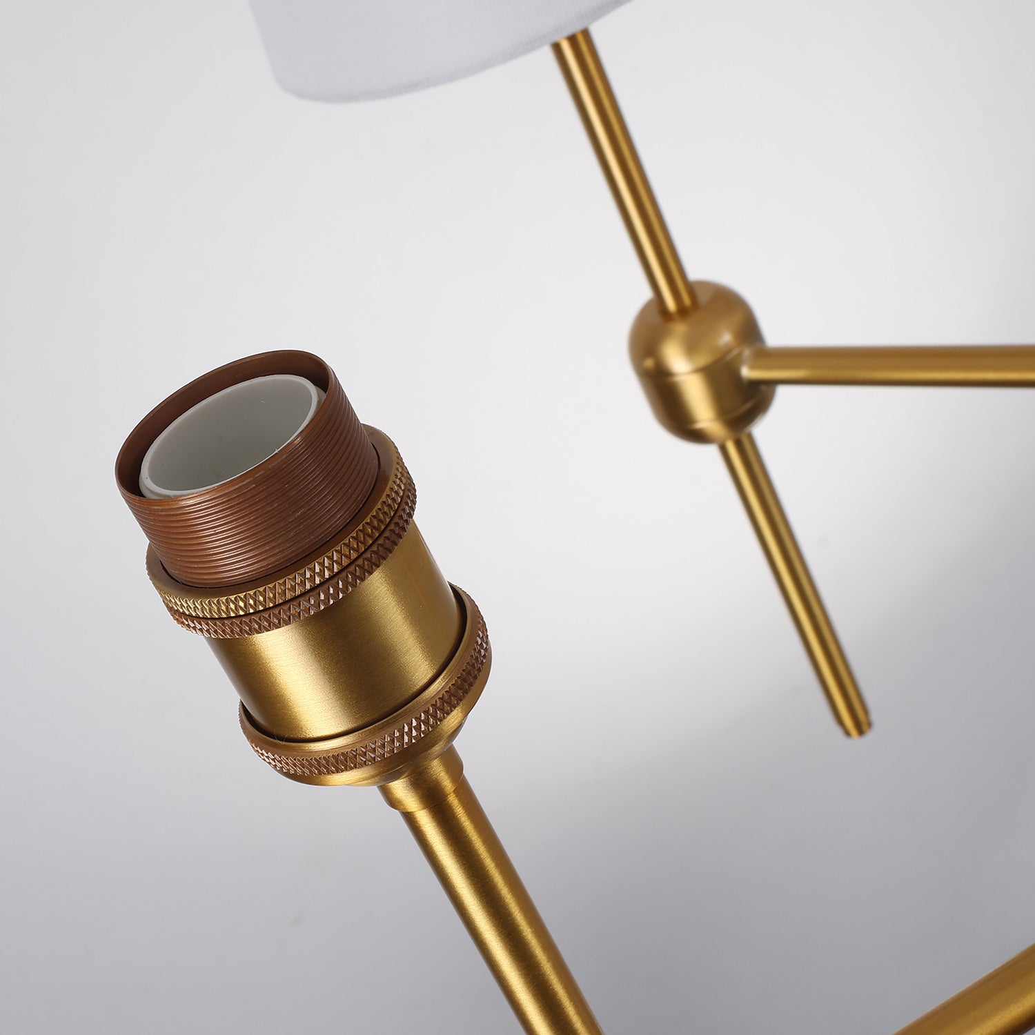 Valo Chandelier