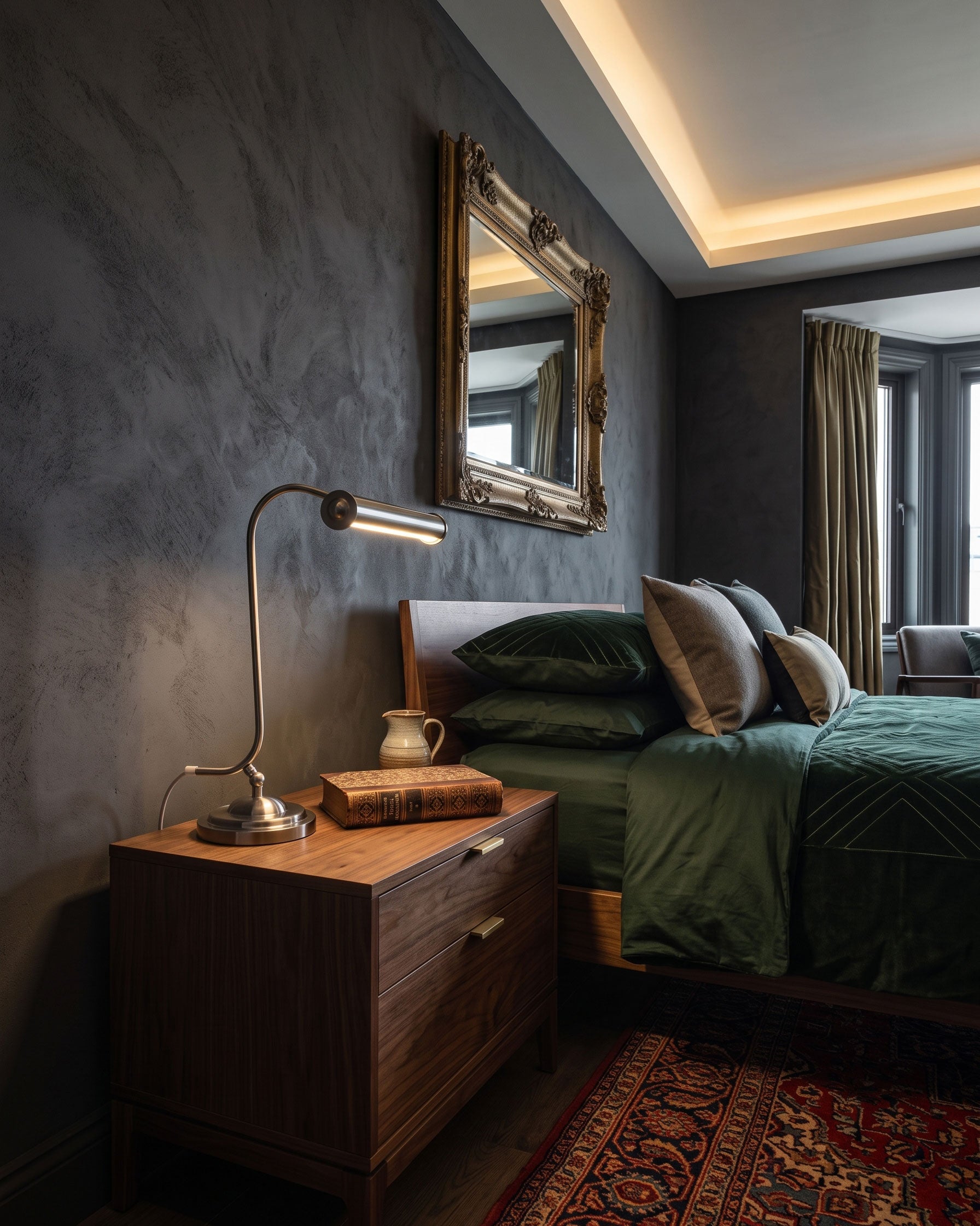 Willis Cylinder Table Lamp