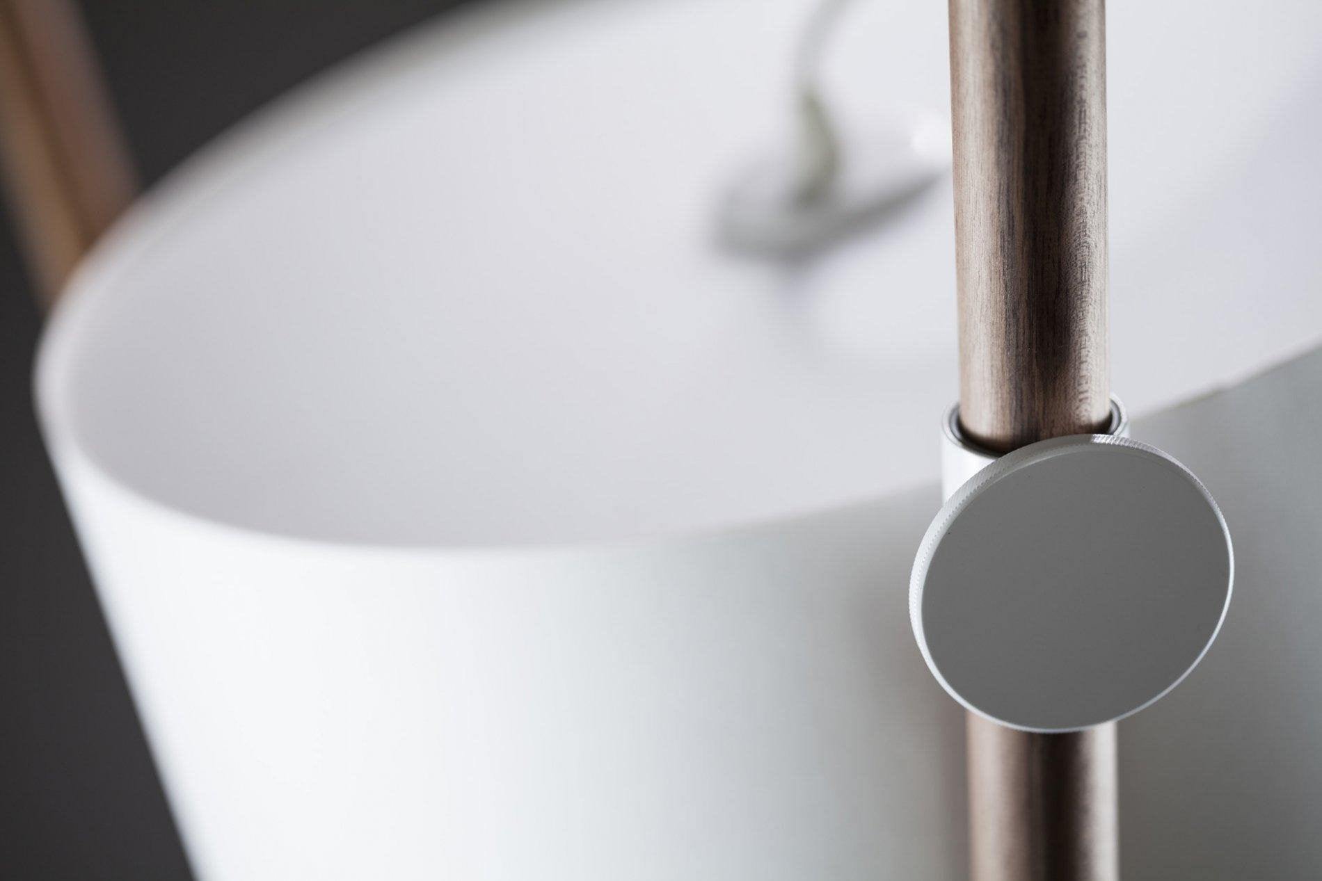 Shift Lamp table lamp