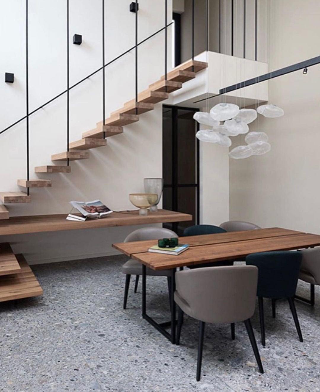 73 Random Pendant Light.