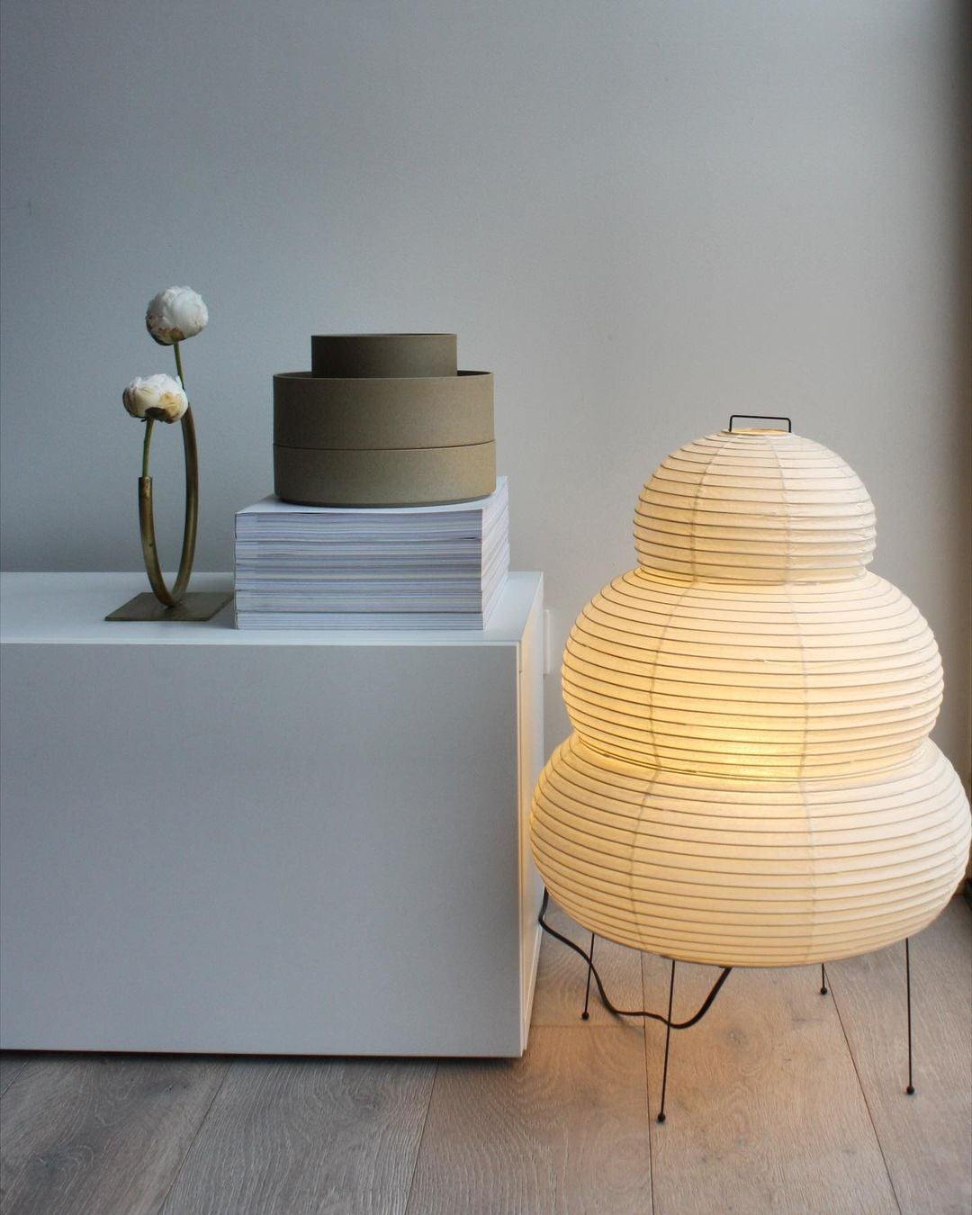 Akari Table Lamp.