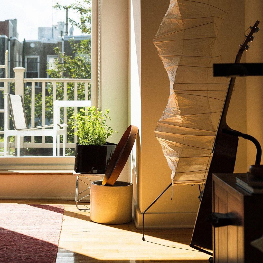 Akari UF4-33N Lampadaire